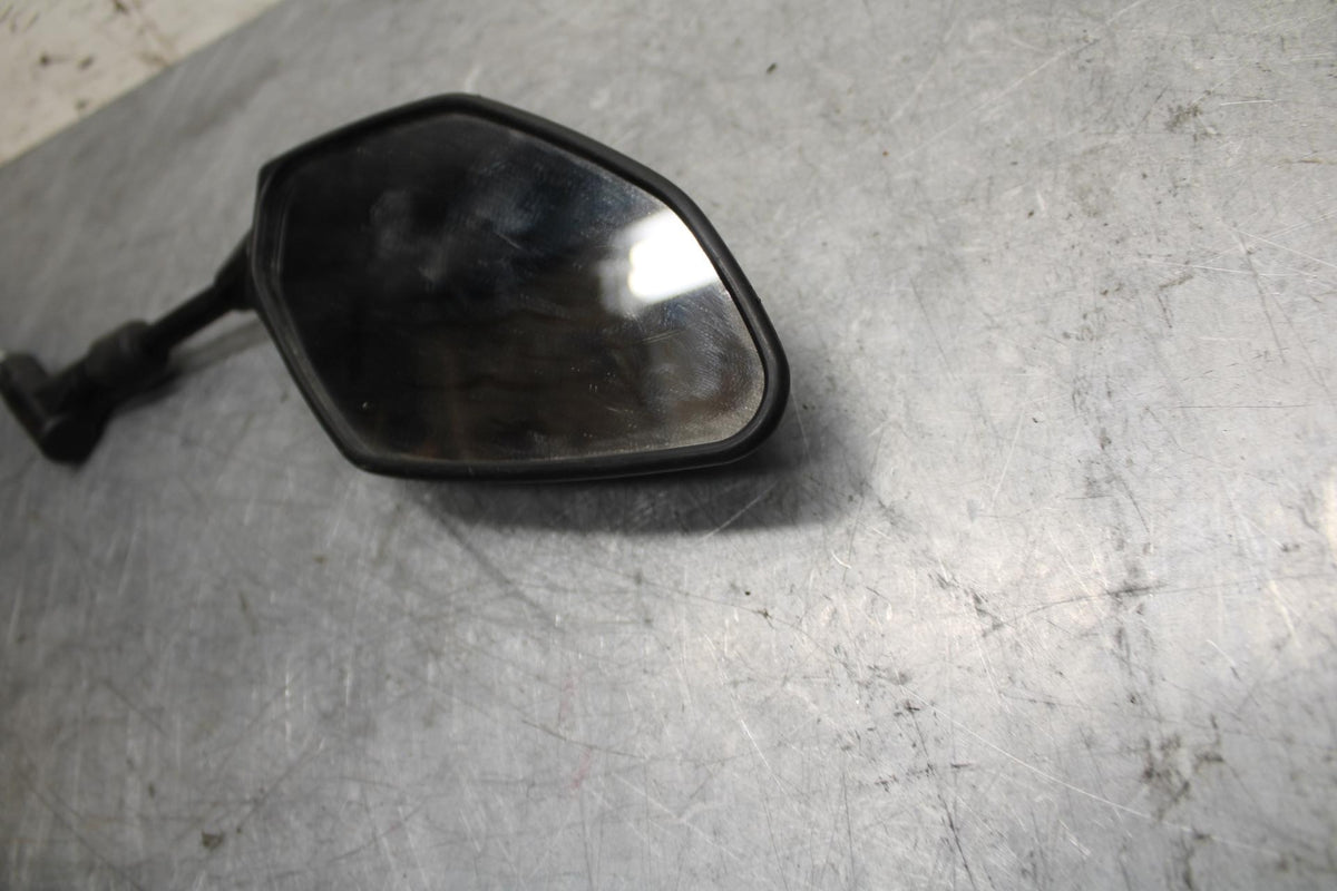 2015 Yamaha FJ09 RIGHT SIDE REAR VIEW MIRROR BB41