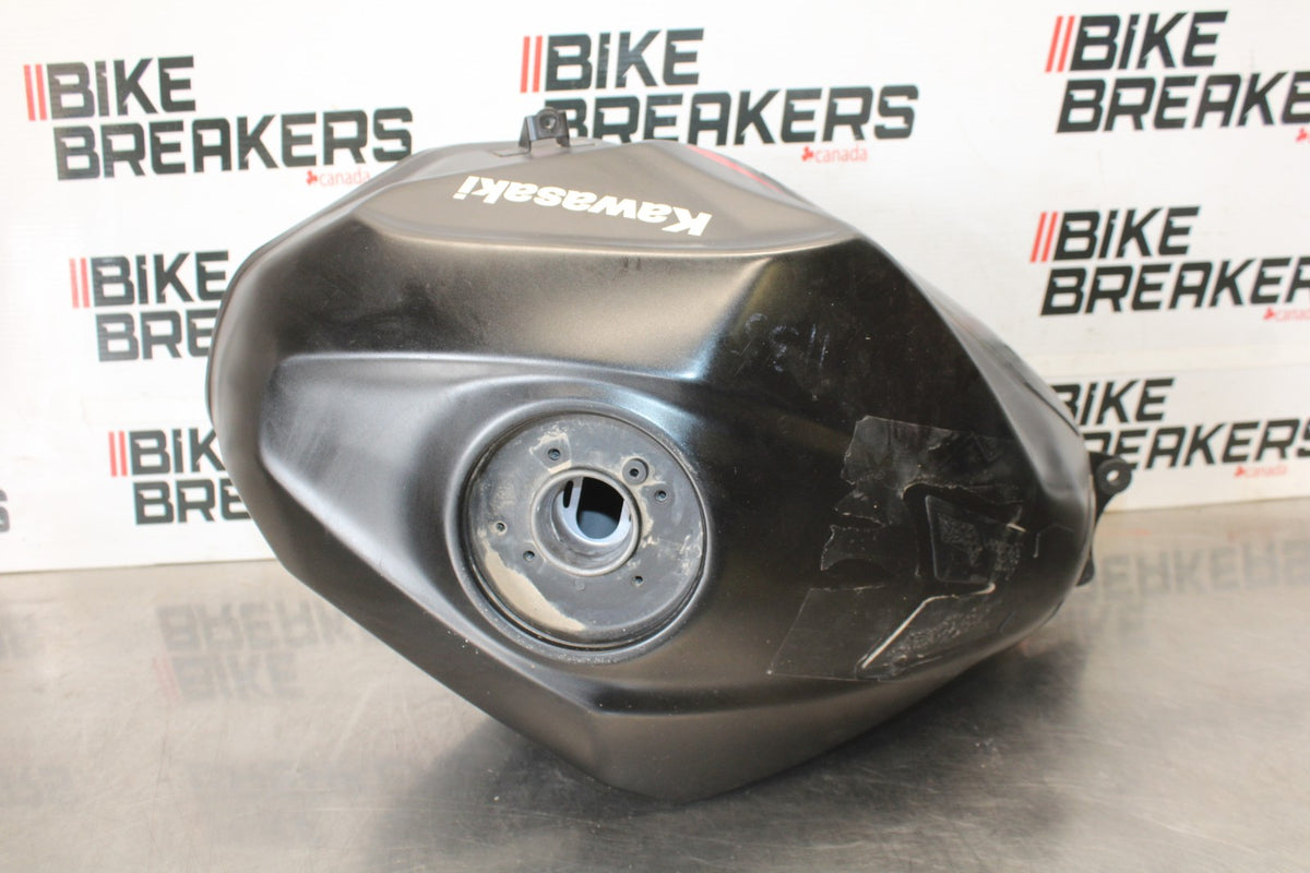24-25 KAWASAKI NINJA 500 EX500J ABS GAS TANK FUEL CELL PETROL RESERVOIR BB934