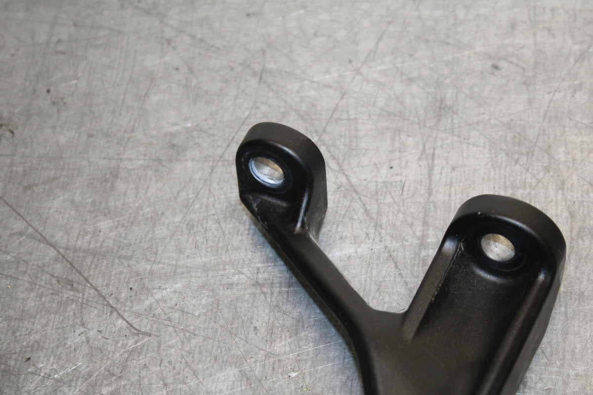 24 KAWASAKI NINJA 500 ABS REAR BACK PASSENGER PEG SET PAIR BB730
