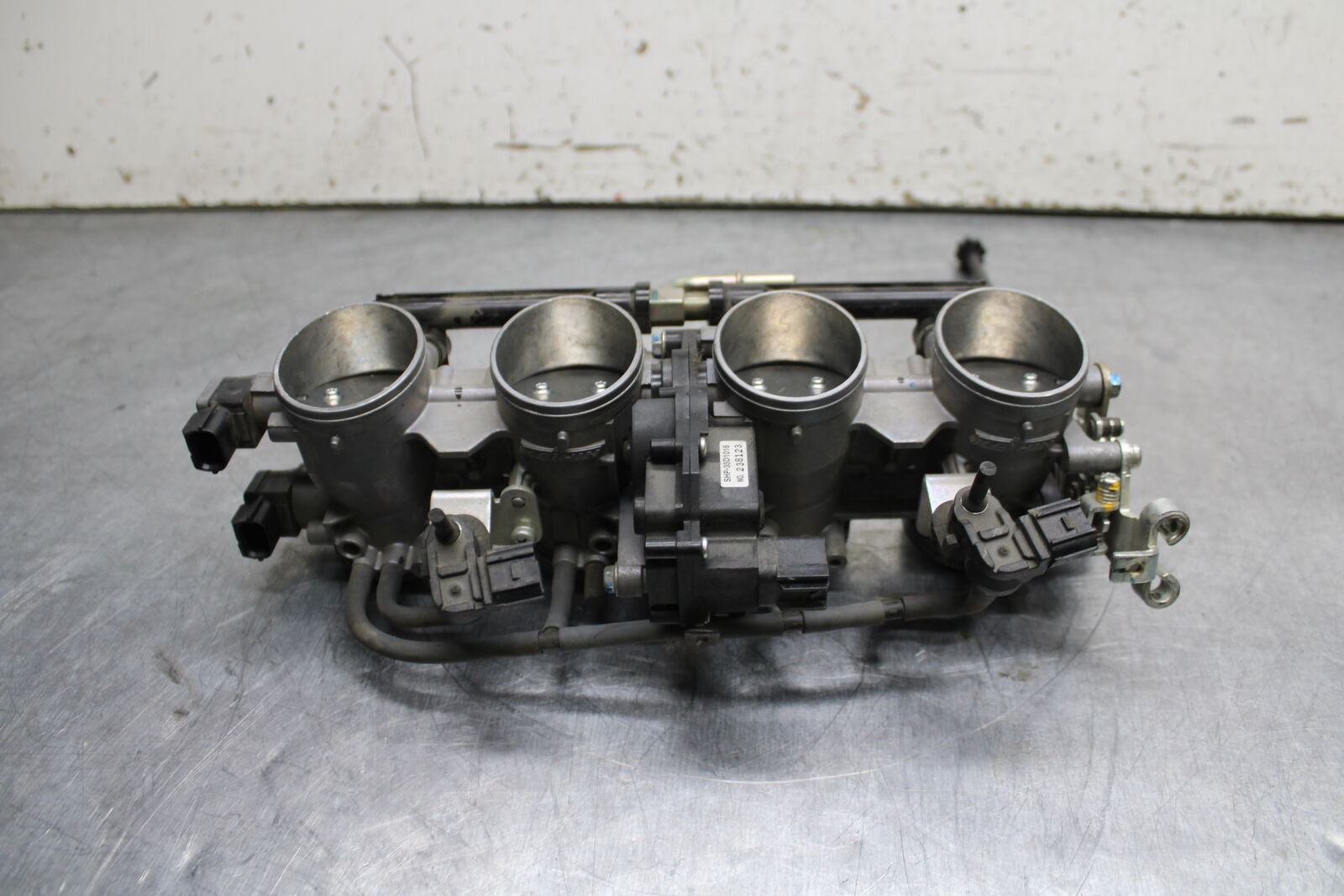 13-17 KAWASAKI NINJA ZX6R ZX636E MAIN FUEL INJECTORS / THROTTLE BODIES BB735