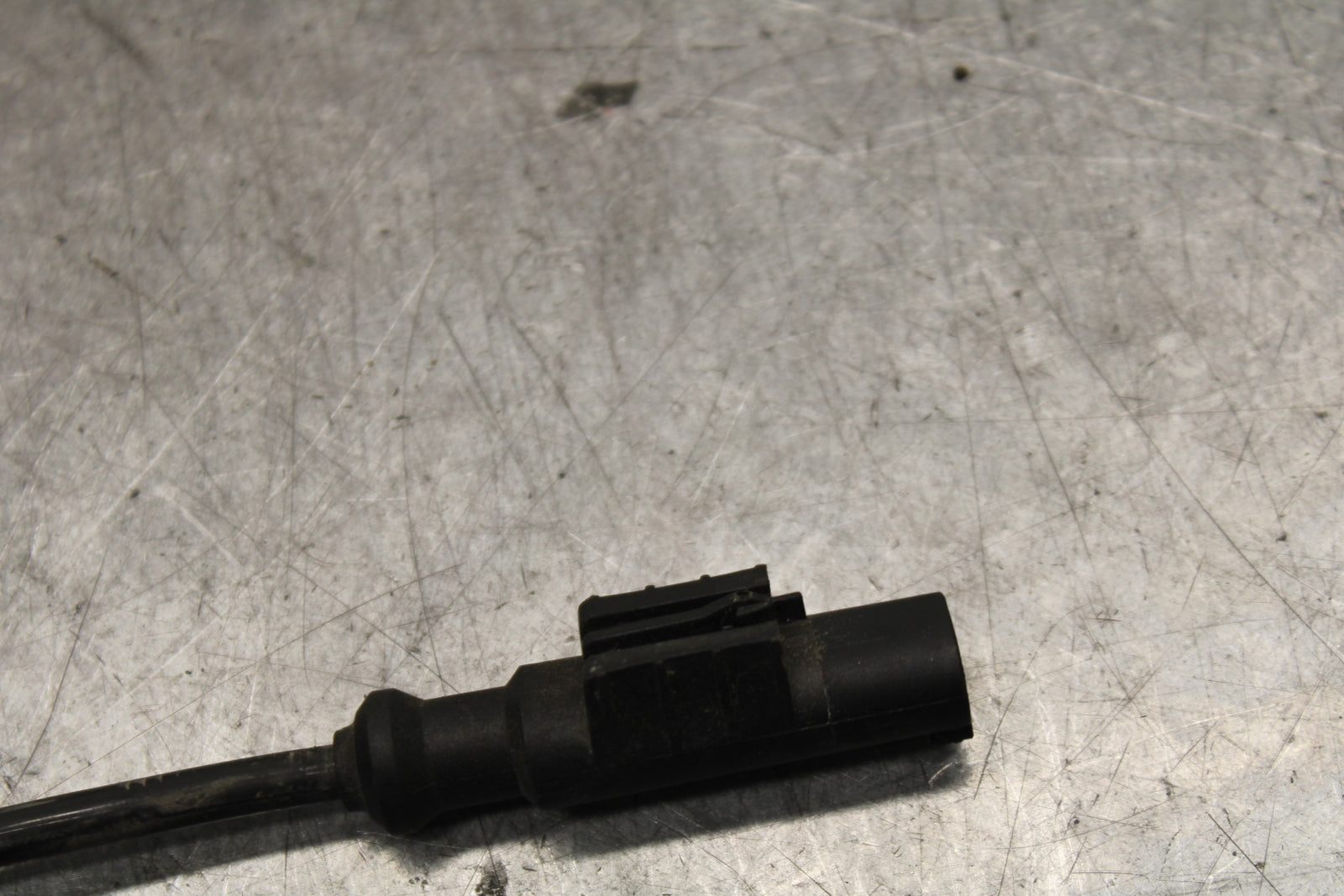 13-18 KAWASAKI NINJA ZX6R FRONT ABS BRAKE SENSOR 21176-0737 BB682