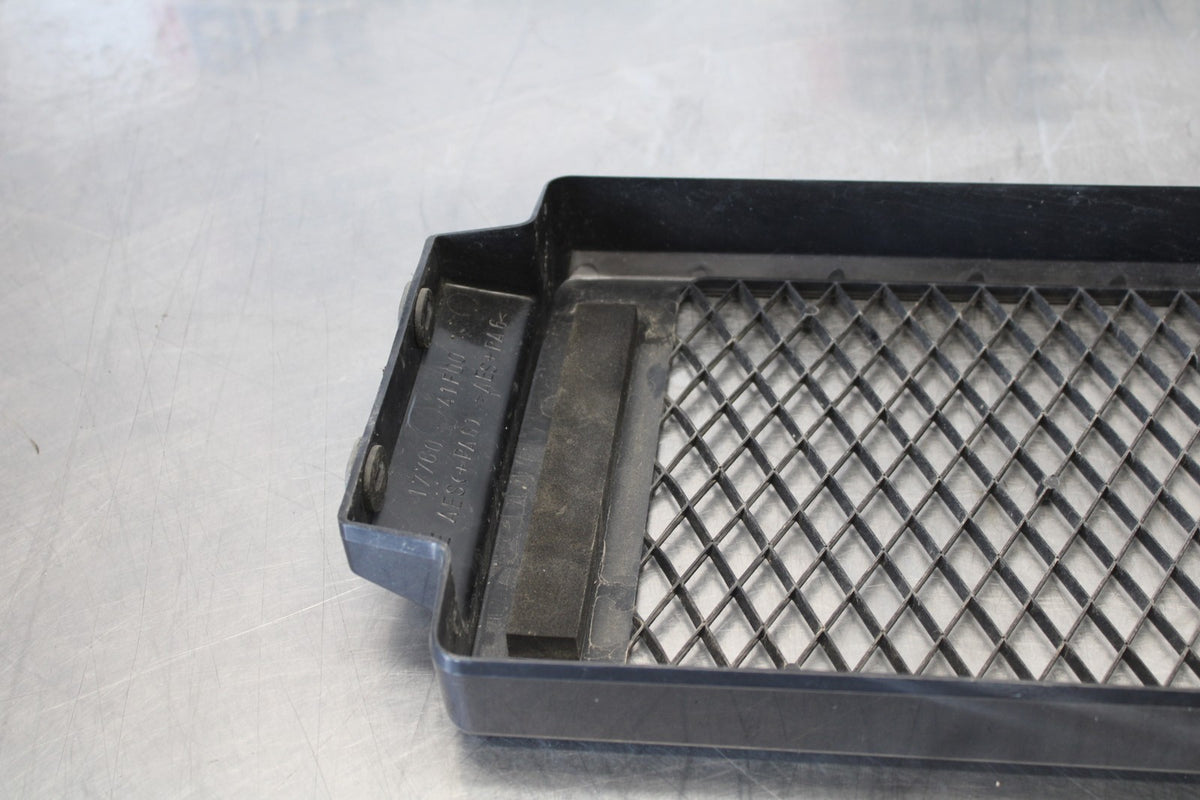 07 SUZUKI BOULEVARD M50 RADIATOR GRILLE GRILL SHIELD GUARD BB897