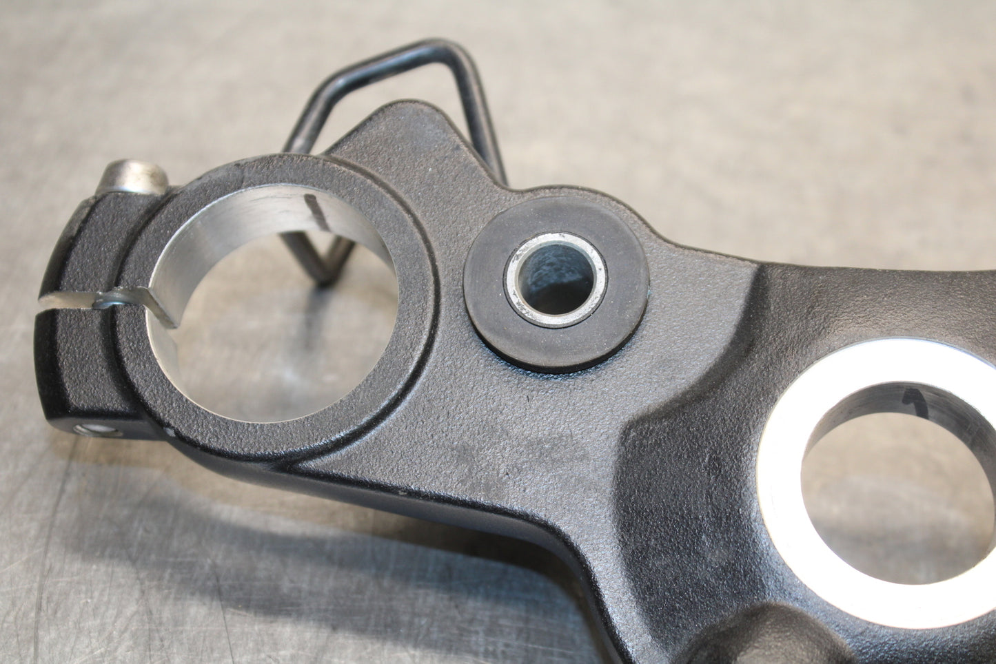 12-17 KAWASAKI NINJA 650 FORKS UPPER TRIPLE TREE CLAMP BB129