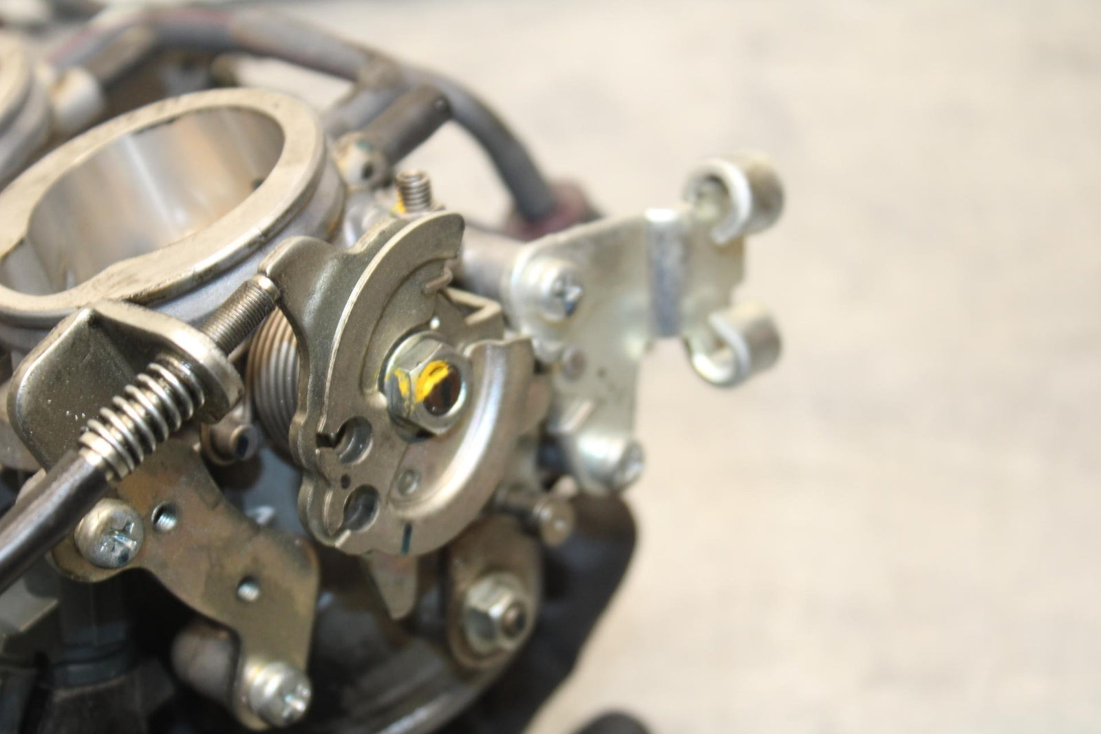 09-12 KAWASAKI NINJA ZX6R MAIN FUEL INJECTORS / THROTTLE BODIES 16163-0128 BB617