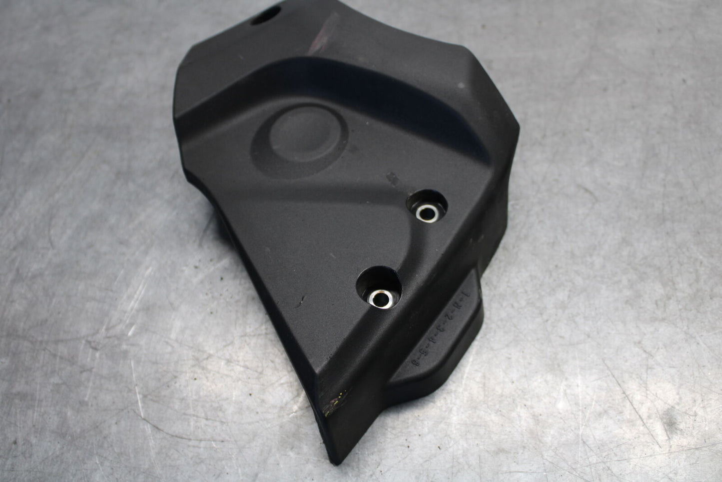 18-24 YAMAHA MT-07 ENGINE SPROCKET COVER BB662