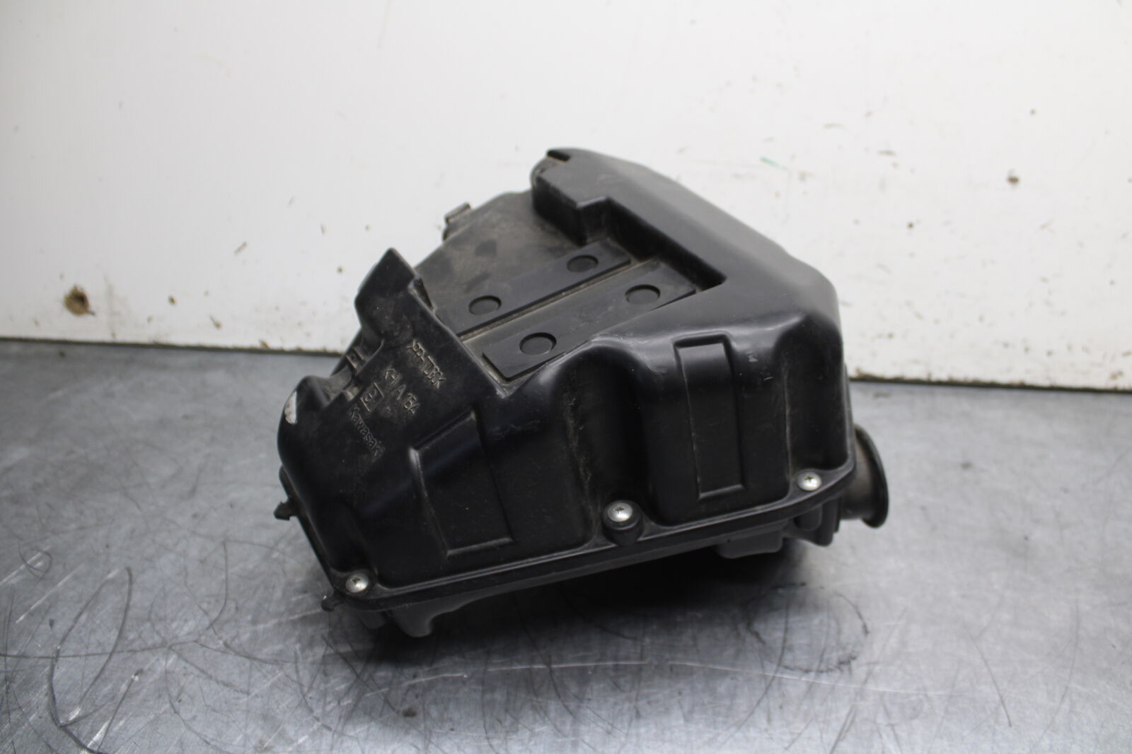 12-17 KAWASAKI ER-6N Z650 AIRBOX AIR INTAKE FILTER BOX BB709