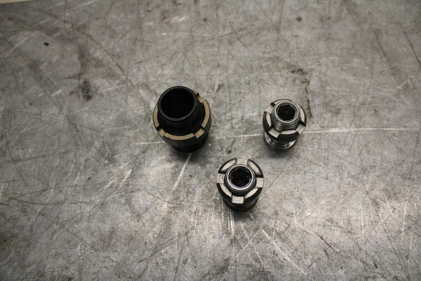 2009 Kawasaki Ninja ZX6R ZX600R ENGINE MOUNTING HARDWARE SPACER  BB44