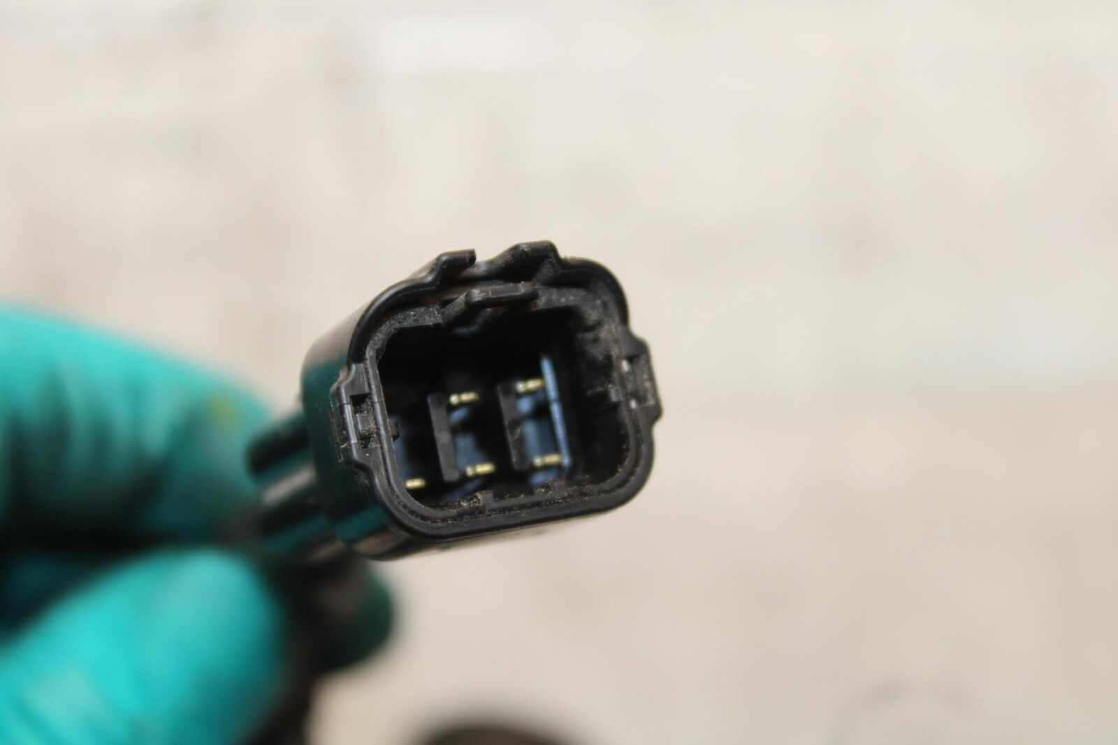 2014 Kawasaki Ninja 650 EX650E RIGHT CLIP ON HANDLE KILL OFF START SWITCH BB569