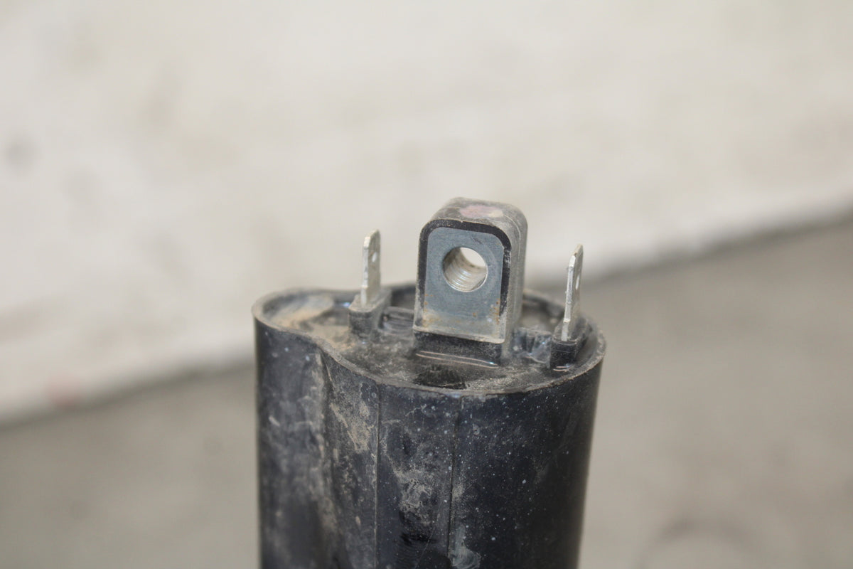 08-18 KAWASAKI KLR650 IGNITION COIL SPARK PLUG CAP  BB707