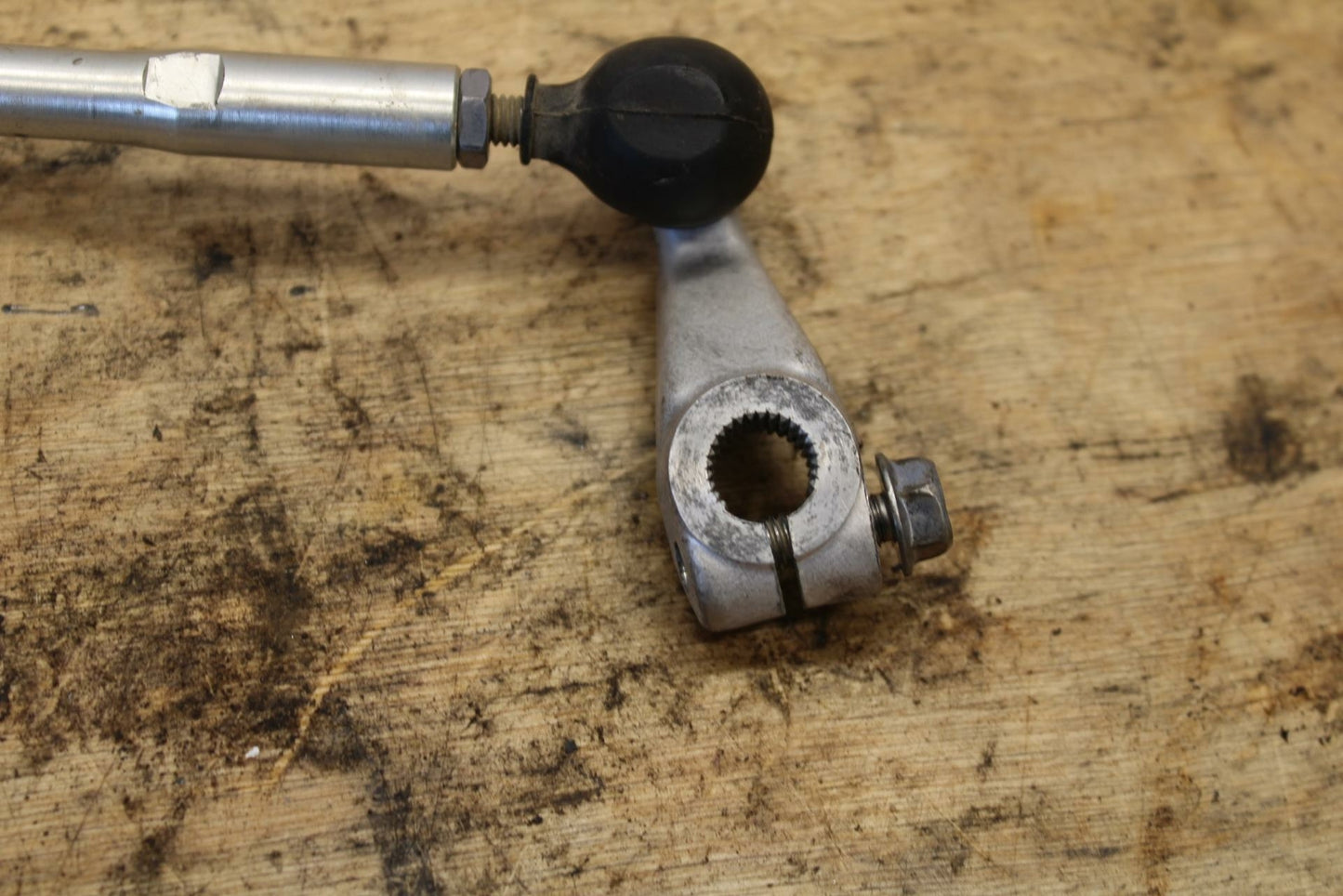 00-01 YAMAHA YZF R6 SHIFTER LINKAGE SHIFT LINK PEDAL BB327