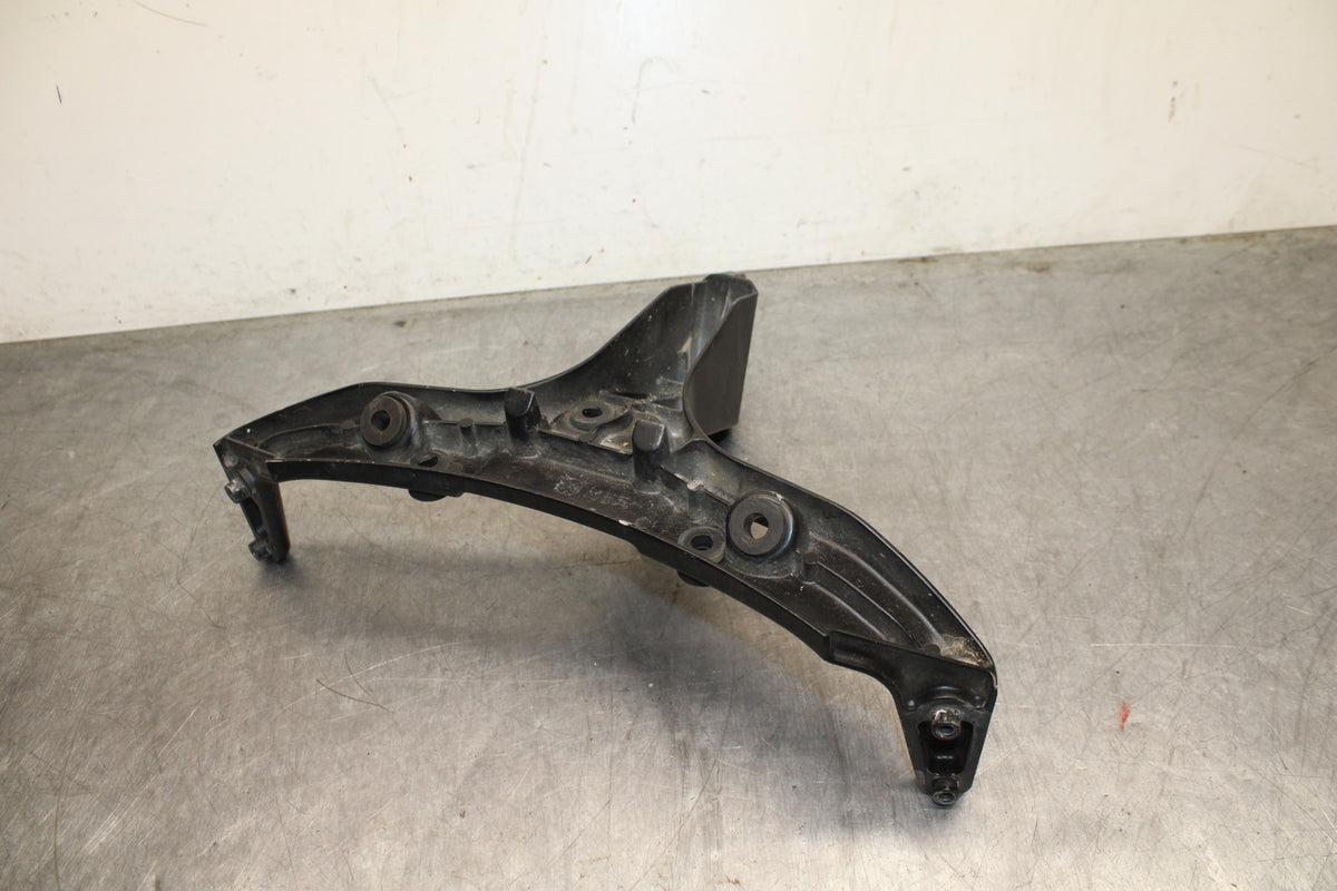 03-04 HONDA CBR600RR UPPER FAIRING MIRROR GAUGES STAY BRACKET BB127
