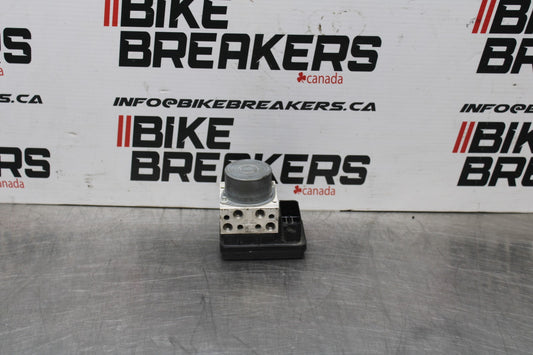 12-16 KAWASAKI NINJA 650 EX650F ABS ABS PUMP UNIT MODULE BB860