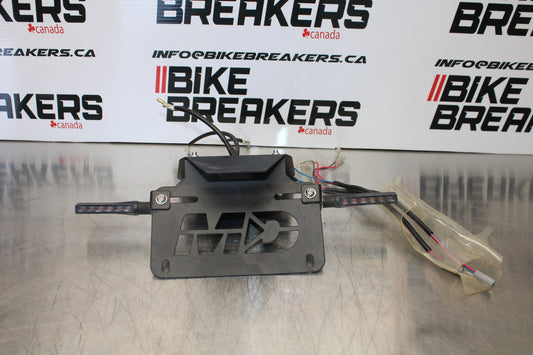 23 YAMAHA YZF R3 FENDER ELIMINATOR LICENSE PLATE BRACKET  BB147