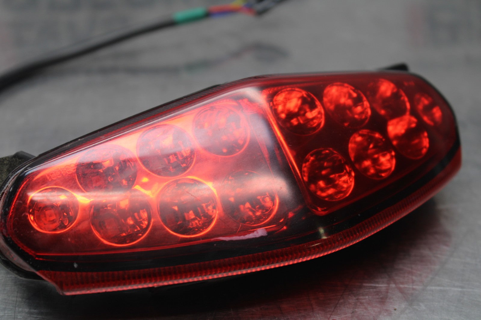 09-10 KAWASAKI ER-6N REAR TAIL TAILLIGHT BACK BRAKE LIGHT BB205