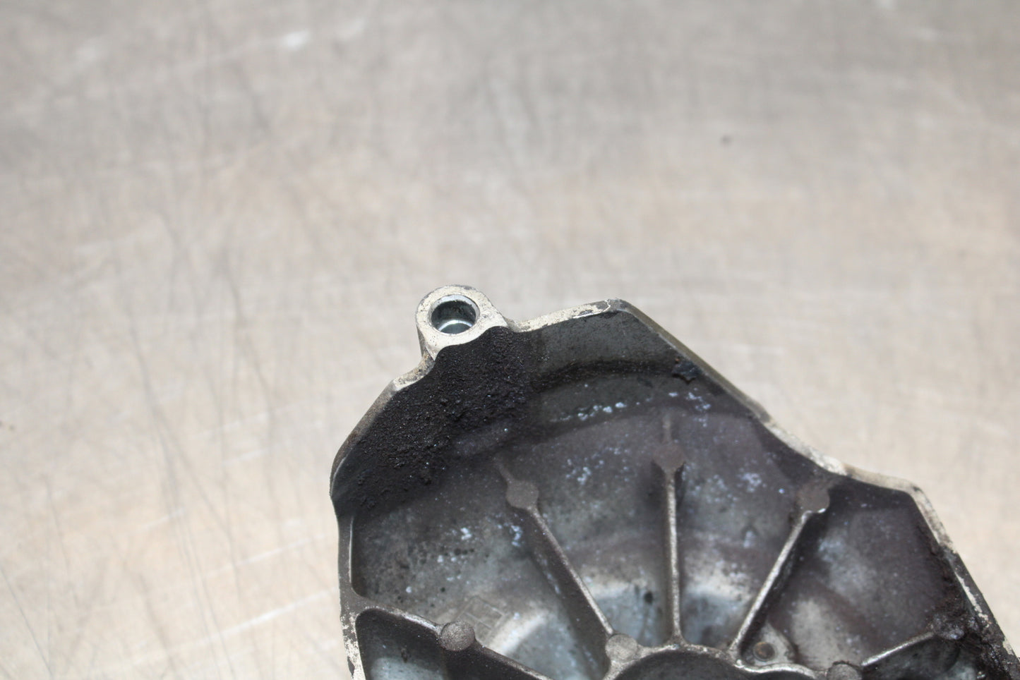 04-05 KAWASAKI NINJA ZX10R ENGINE SPROCKET COVER BB163