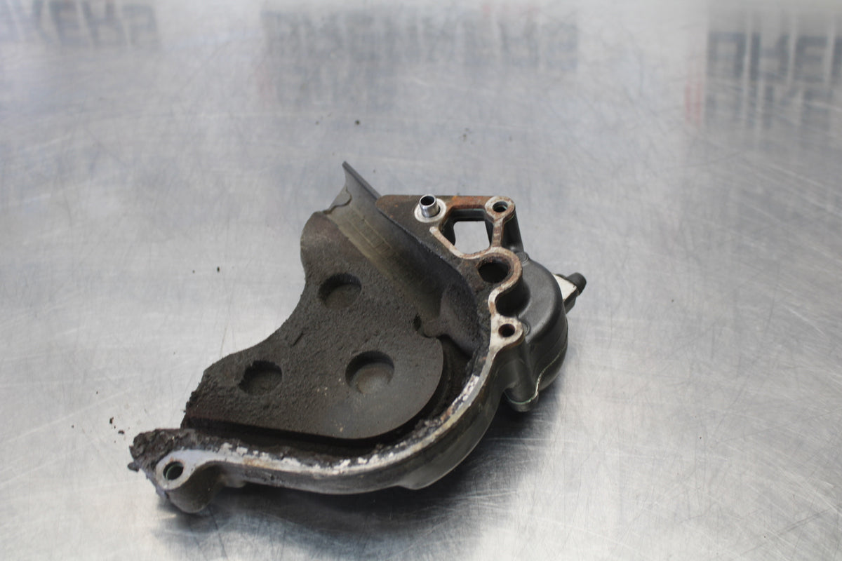 06-07 HONDA CBR1000RR CLUTCH SLAVE PISTON CYLINDER & SPROCKET COVER BB166