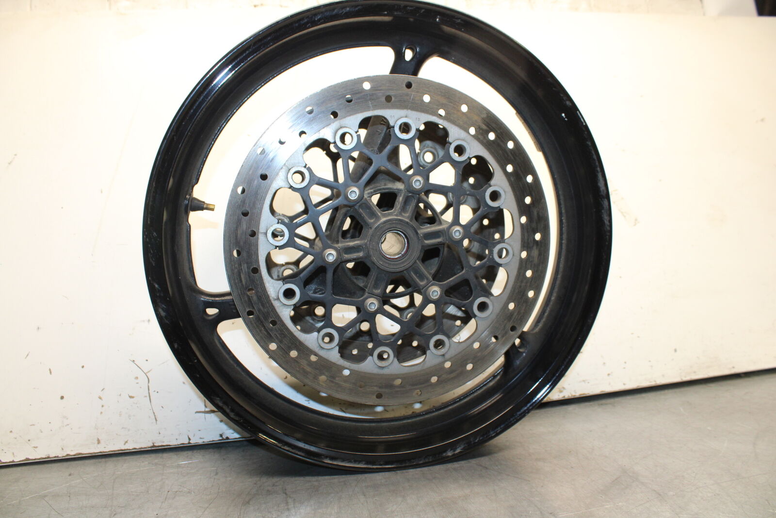 08-10 SUZUKI GSXR 600 FRONT WHEEL FRONT RIM BB00