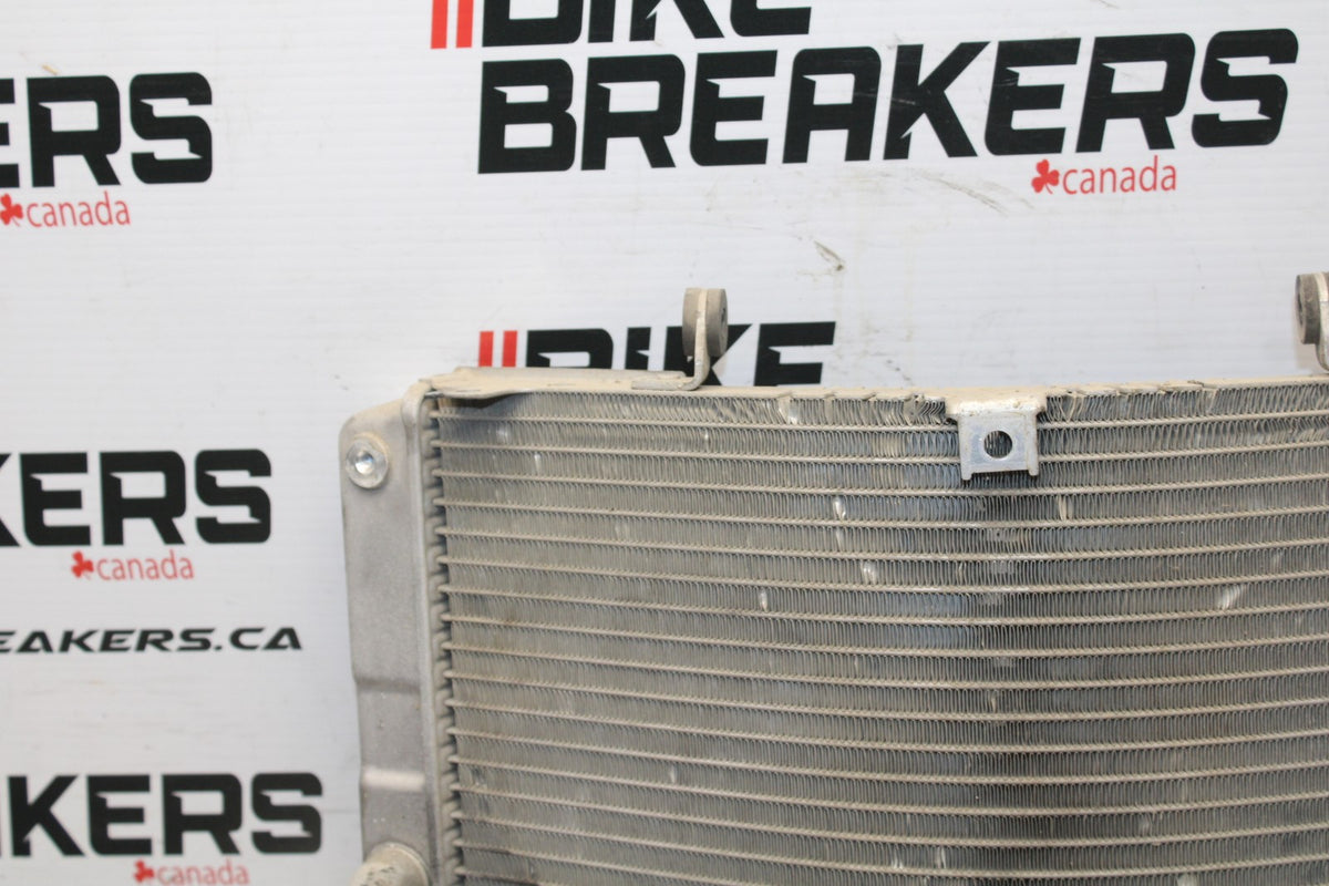 01-03 SUZUKI GSXR600 ENGINE RADIATOR MOTOR COOLER COOLING RADIATER BB841