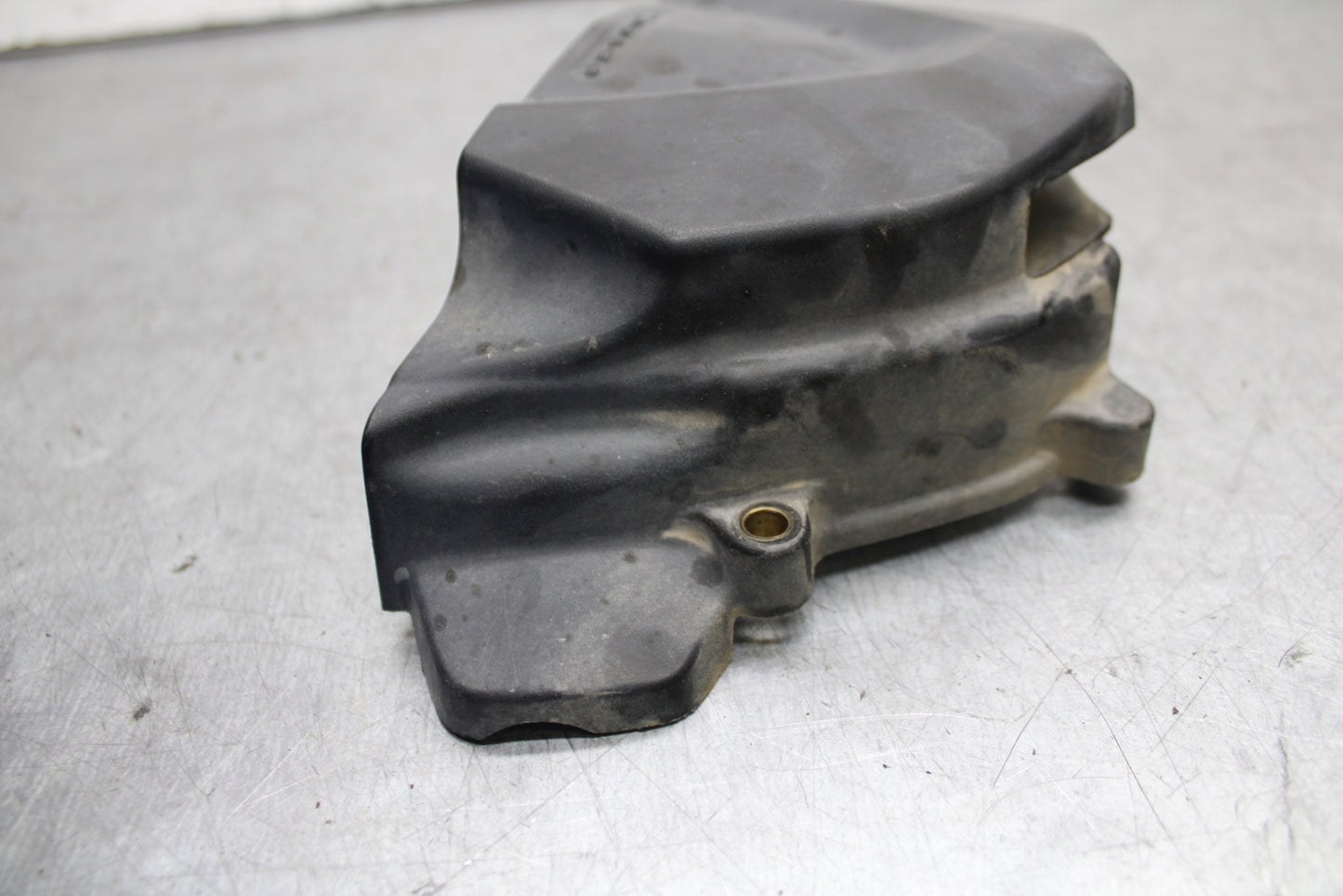 09-11 TRIUMPH DAYTONA 675 ENGINE SPROCKET COVER BB652