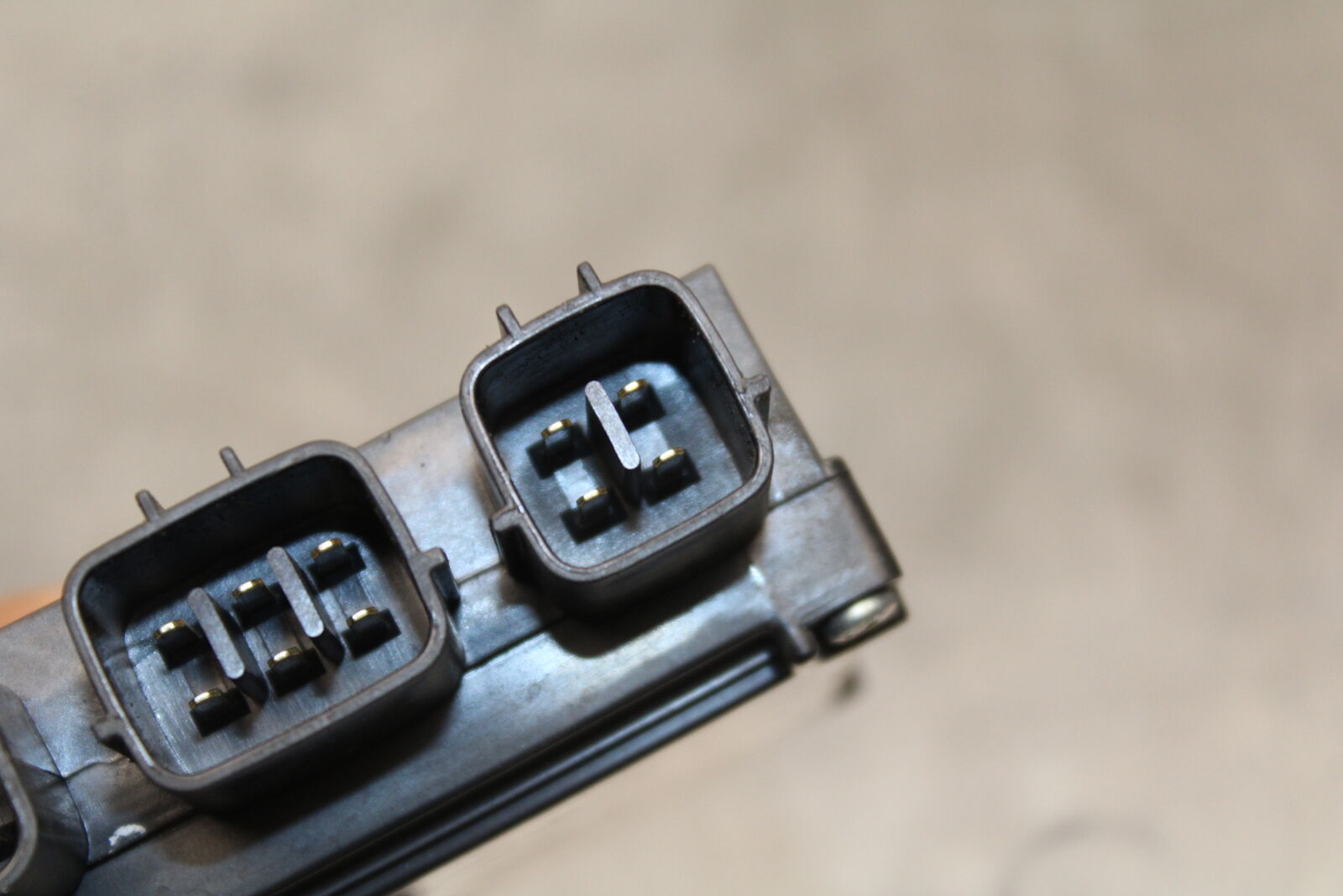 19-22 KAWASAKI Z400 RELAY ASSEMBLY FUSE BOX BB738