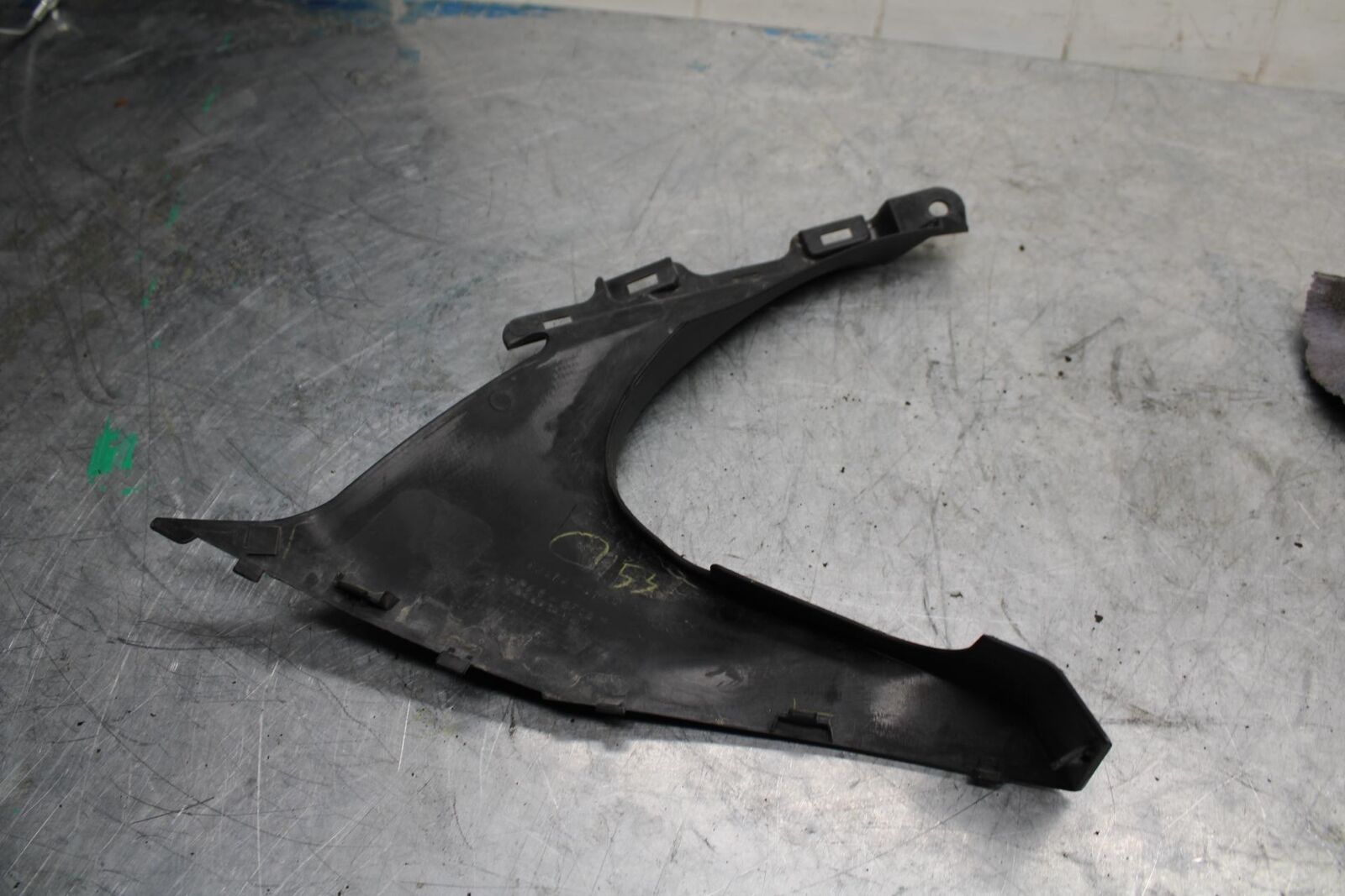 09-16 SUZUKI GSXR1000 RIGHT  SIDE FAIRING COVER PANEL COWL  BB439