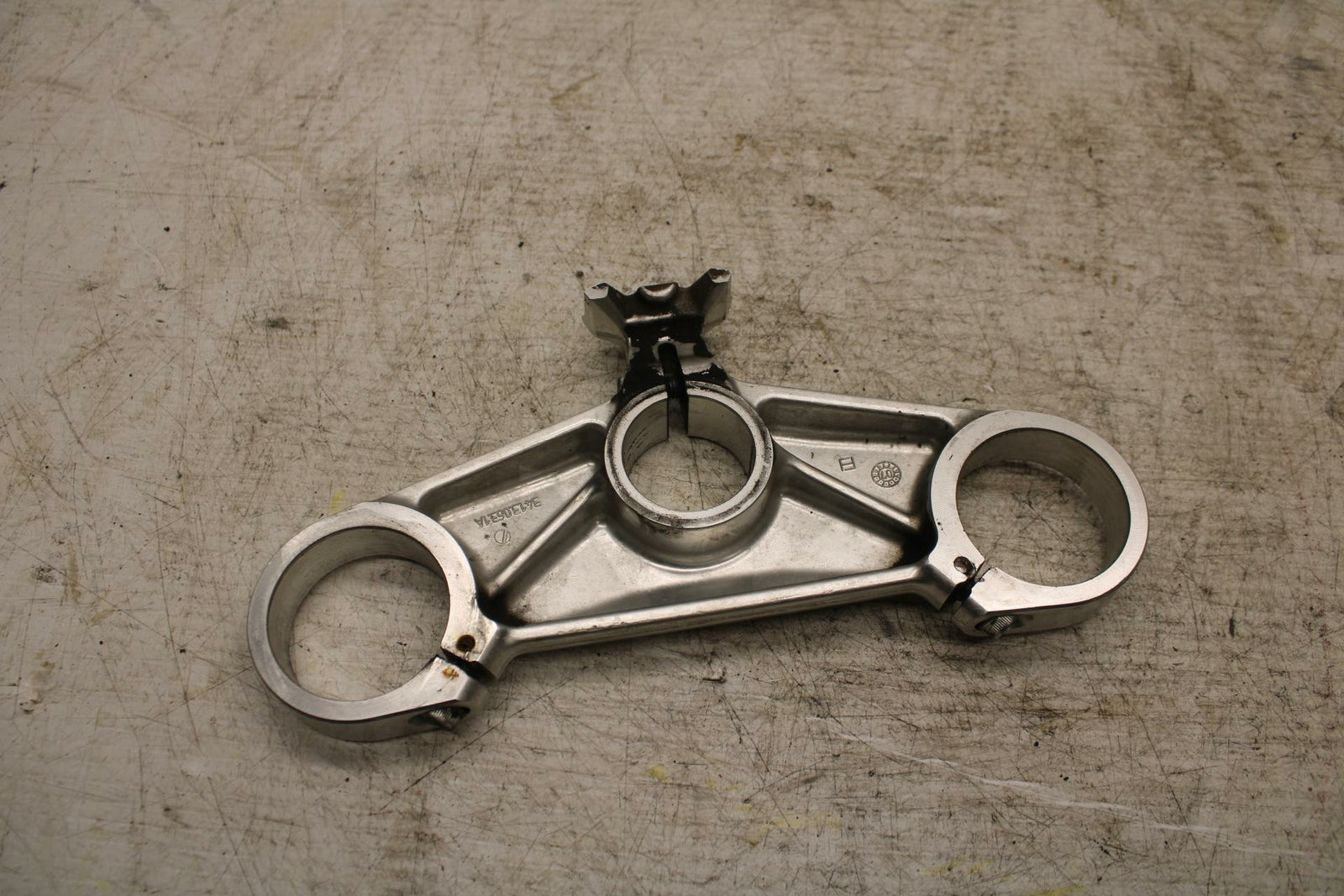 08-10 DUCATI 848 FORKS UPPER TRIPLE TREE CLAMP BB369