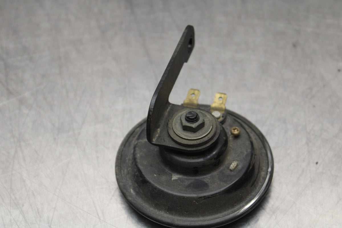 04-05 KAWASAKI NINJA ZX10R HORN SIGNAL BB163