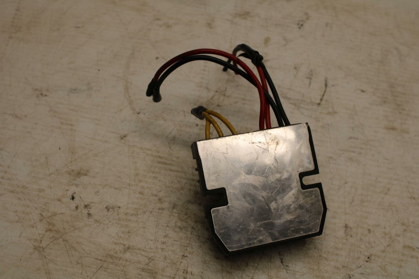 05-09 SUZUKI BOULEVARD C90 RECTIFIER VOLTAGE REGULATOR BB357