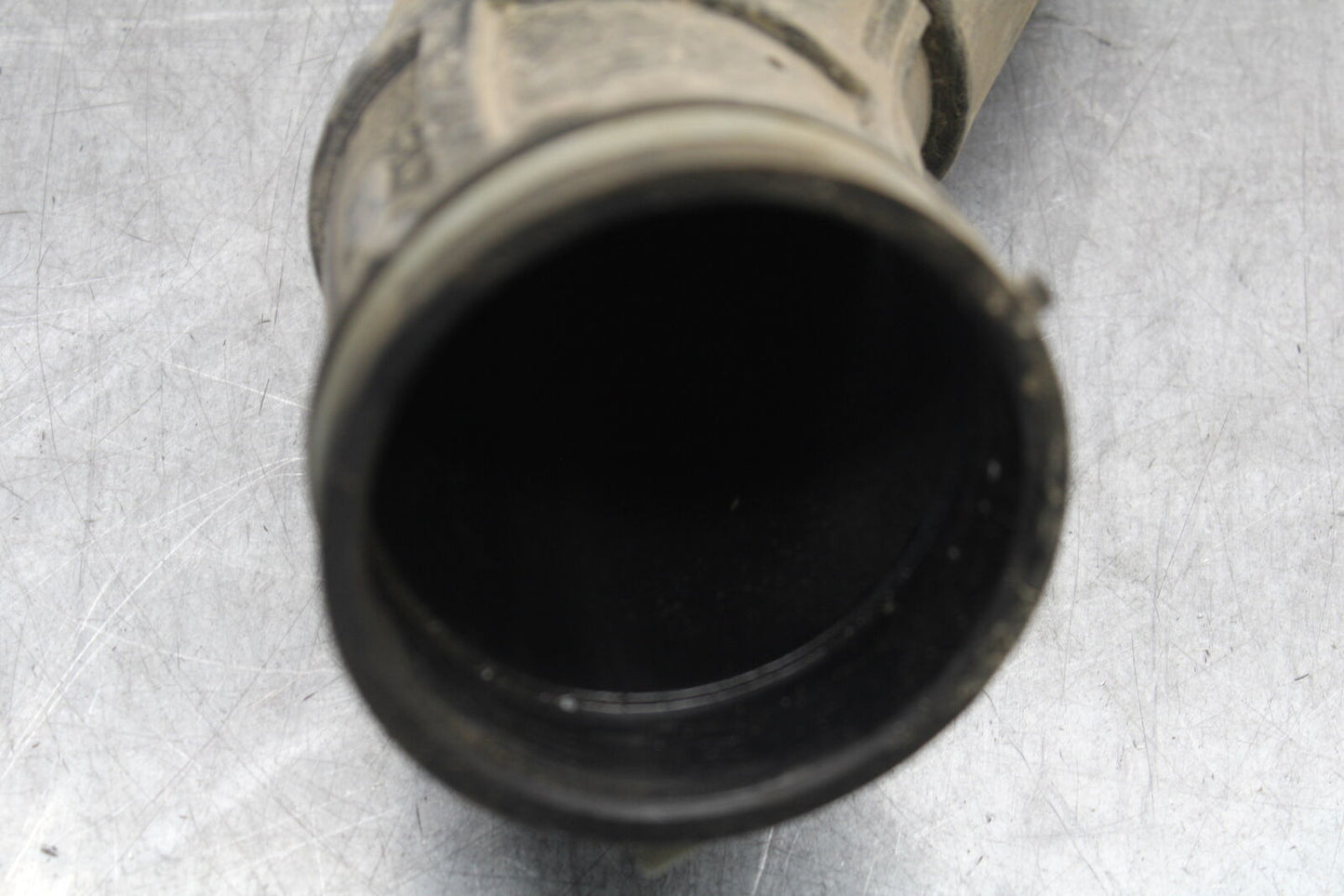 09-24 YAMAHA RAPTOR 700R AIR INTAKE INLET DUCT TUBE BB654