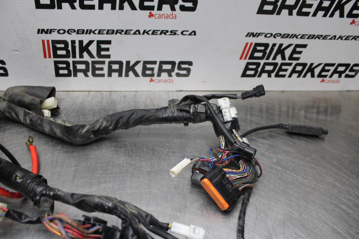 13 YAMAHA YZF R1 MAIN ENGINE WIRING HARNESS MOTOR WIRE LOOM BB781