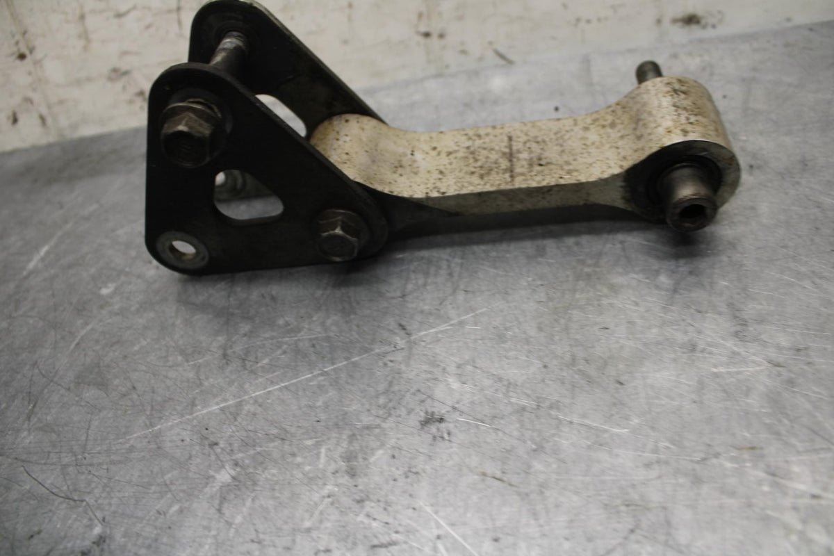 2006 Honda Interceptor 800 VFR800A ABS REAR DOGBONE SHOCK LINKAGE LINK BB39