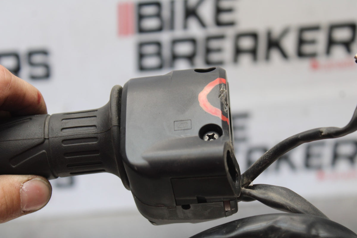 23 KAWASAKI NINJA 650 EX650 RIGHT CLIP ON HANDLE KILL OFF START SWITCHES  BB920