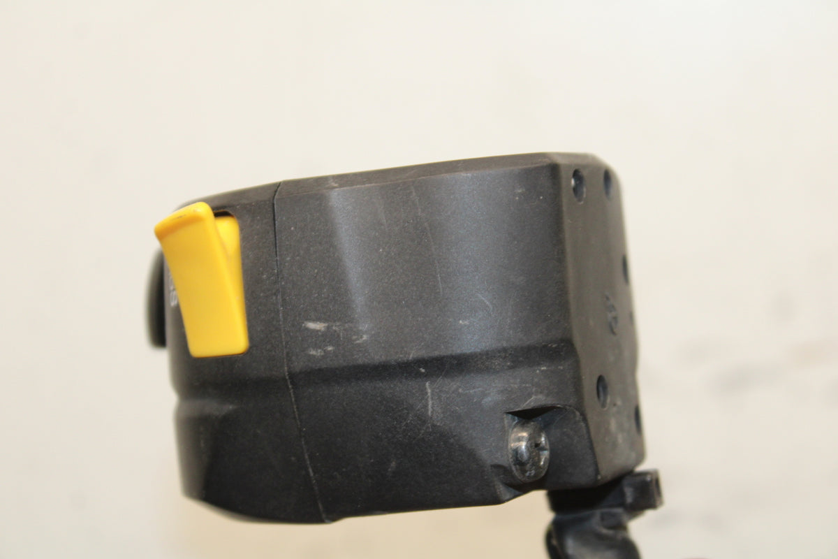 08-09 SUZUKI GSXR600 LEFT CLIP ON HANDLE HORN SIGNALS SWITCH SWITCHES BB728