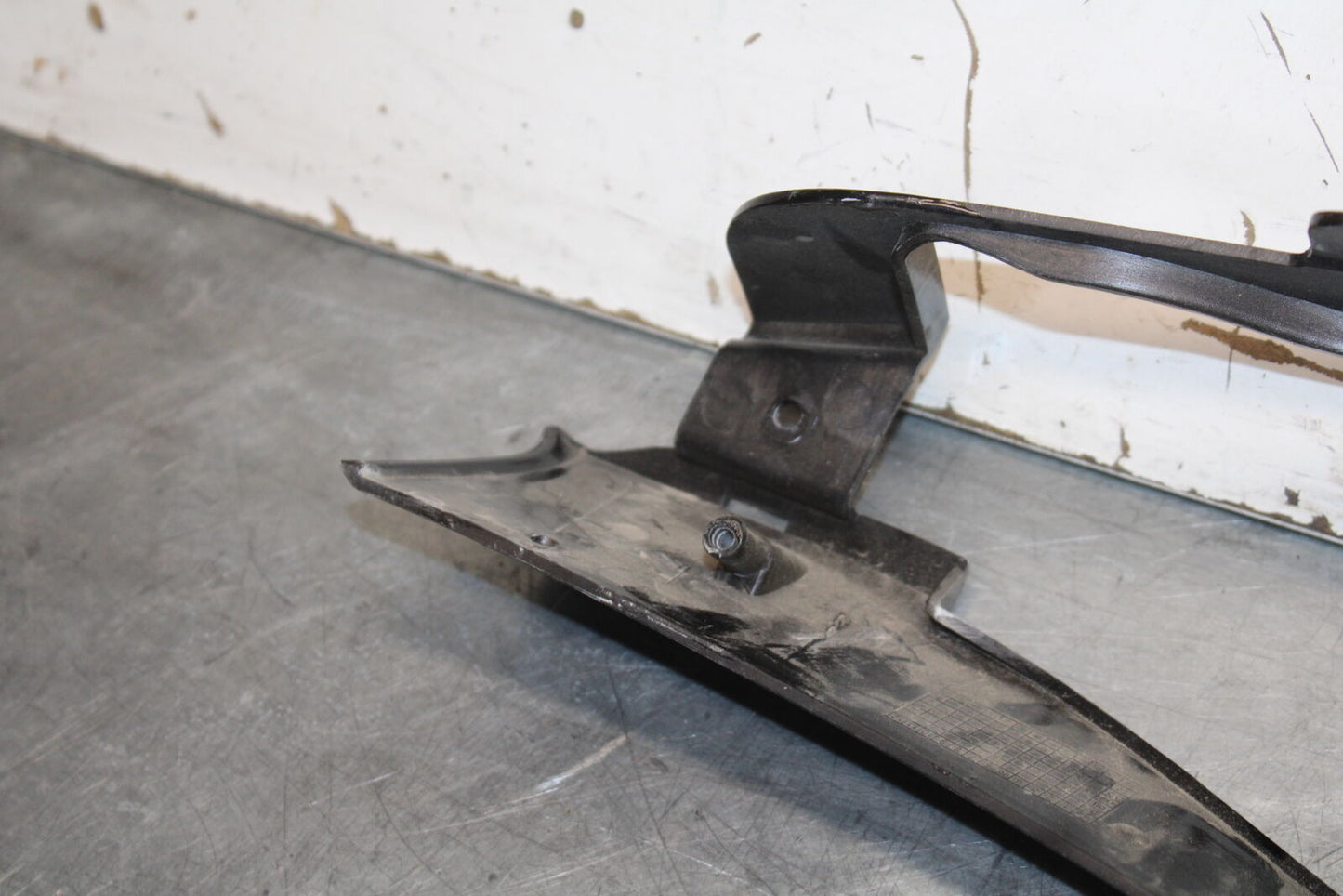 08-10 SUZUKI GSXR750 LEFT REAR BACK TAIL FAIRING COWL SHROUD BB476