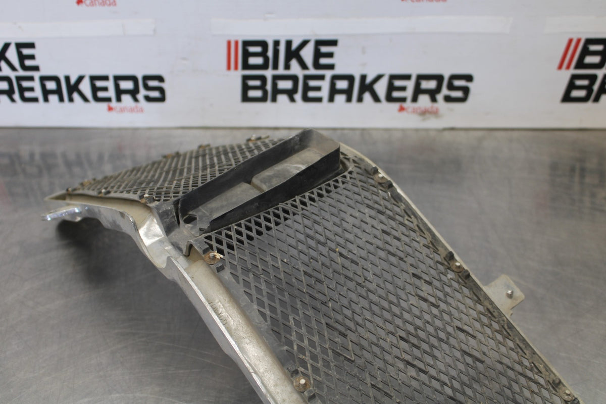 88-00 HONDA GOLDWING 1500 RADIATOR GRILLE GRILL SHIELD GUARD BB883