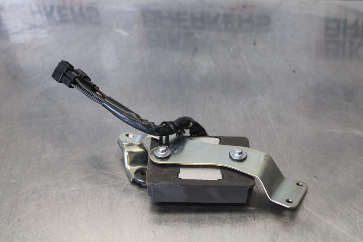 15-26 SUZUKI GSXR600 RECTIFIER VOLTAGE REGULATOR BB888