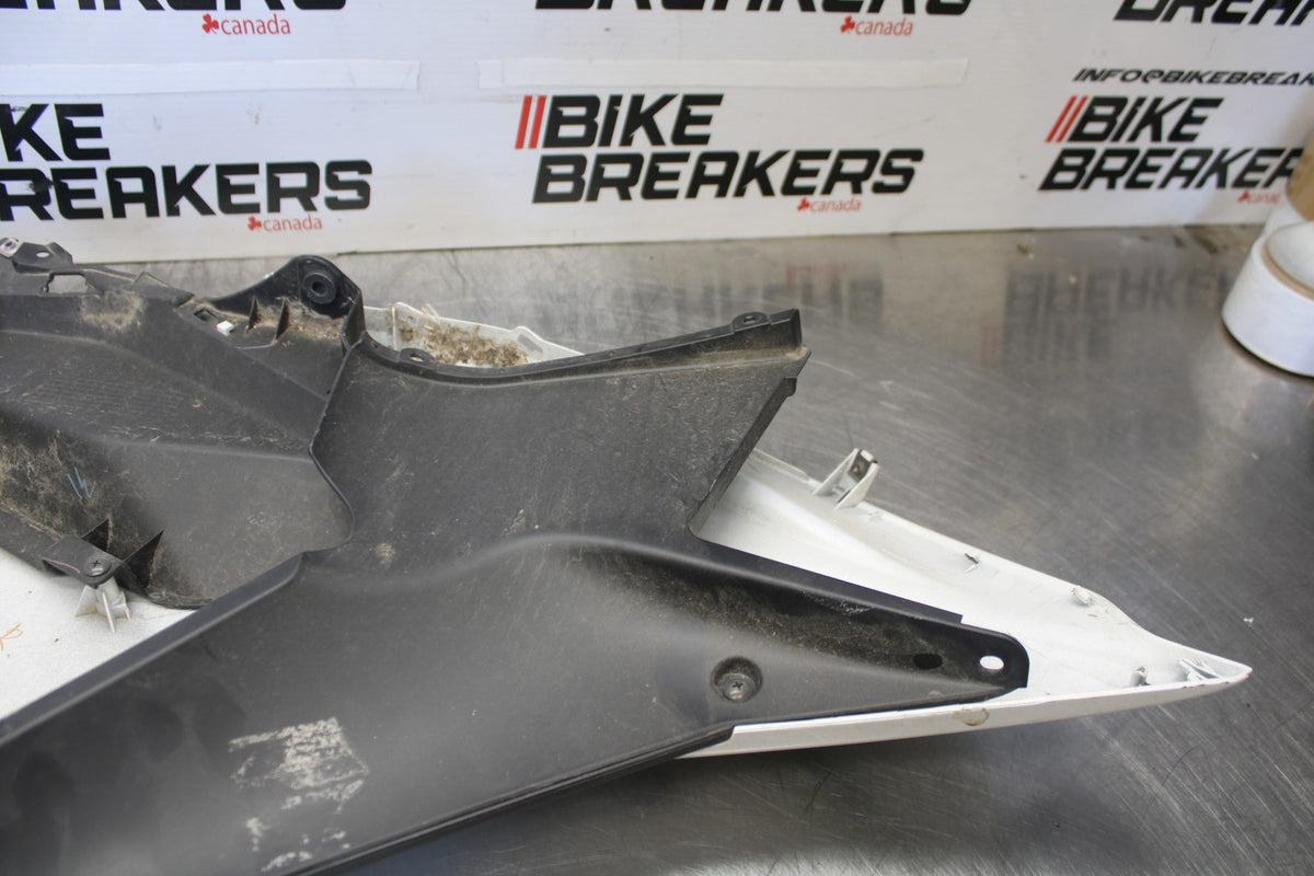 15-17 YAMAHA YZF R3 LEFT LOWER MID UPPER SIDE FAIRING COWL BB003