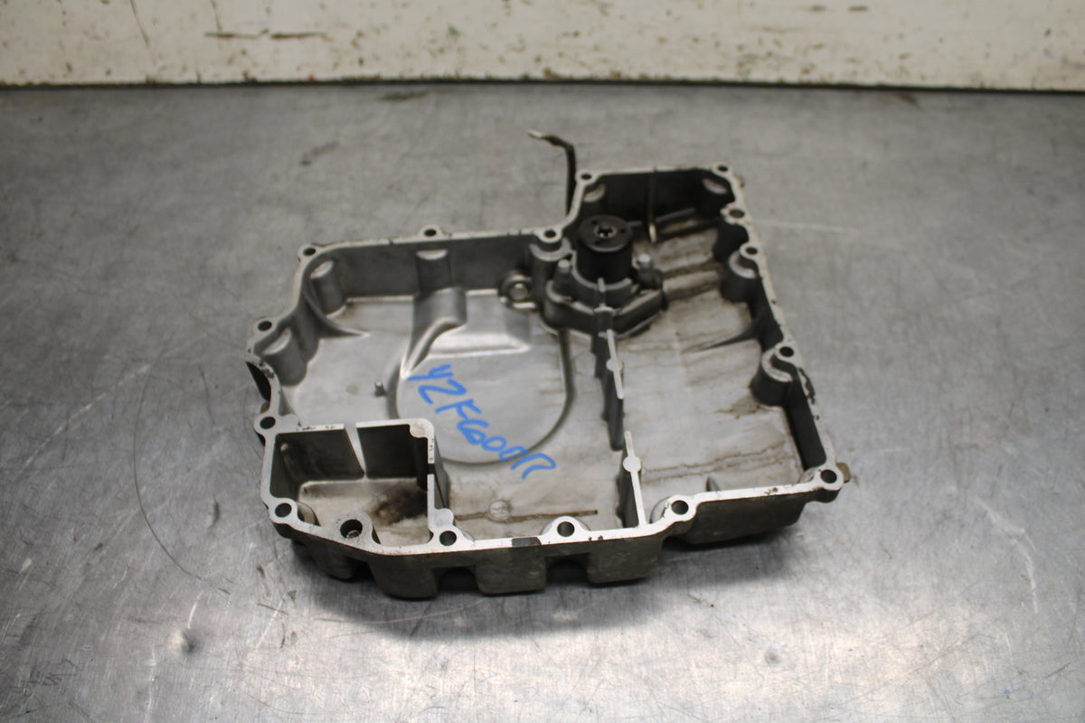 96-07 YAMAHA YZF600R ENGINE MOTOR BOTTOM OIL PAN COVER BB746