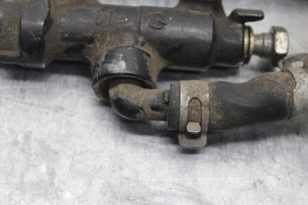 1985 Kawasaki Ninja 900R ZX900A REAR BACK BRAKE MASTER CYLINDER BB84