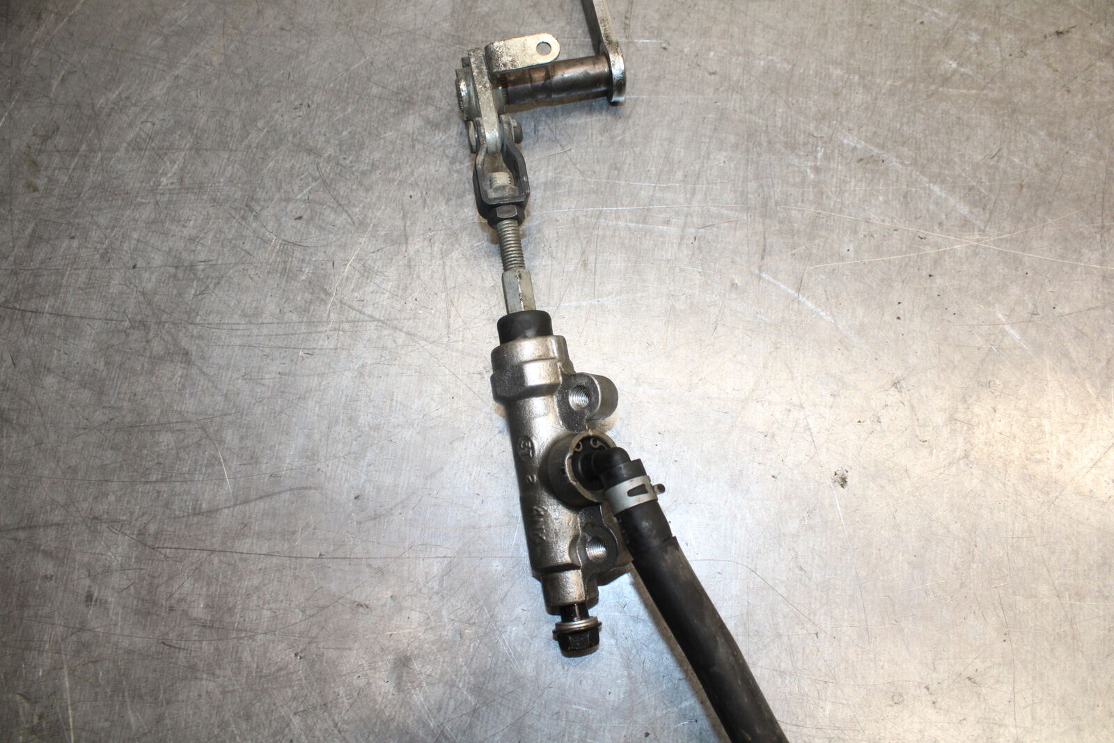 14-15 YAMAHA V STAR 1300 XVS1300CT TOURER REAR BACK BRAKE MASTER CYLINDER BB722