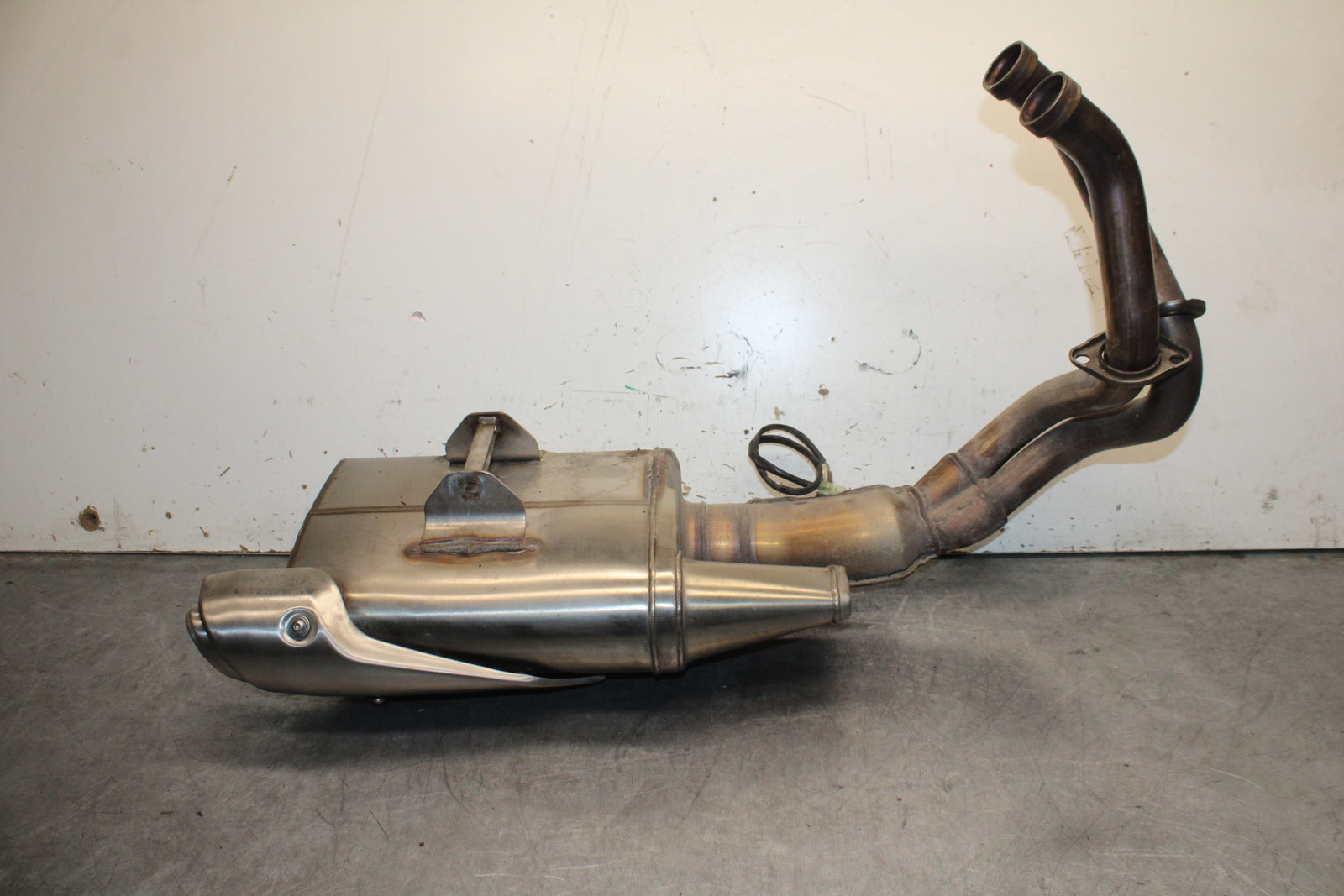 18-24 KAWASAKI NINJA 650 FULL EXHAUST SYSTEM HEADERS PIPE MUFFLER BB725