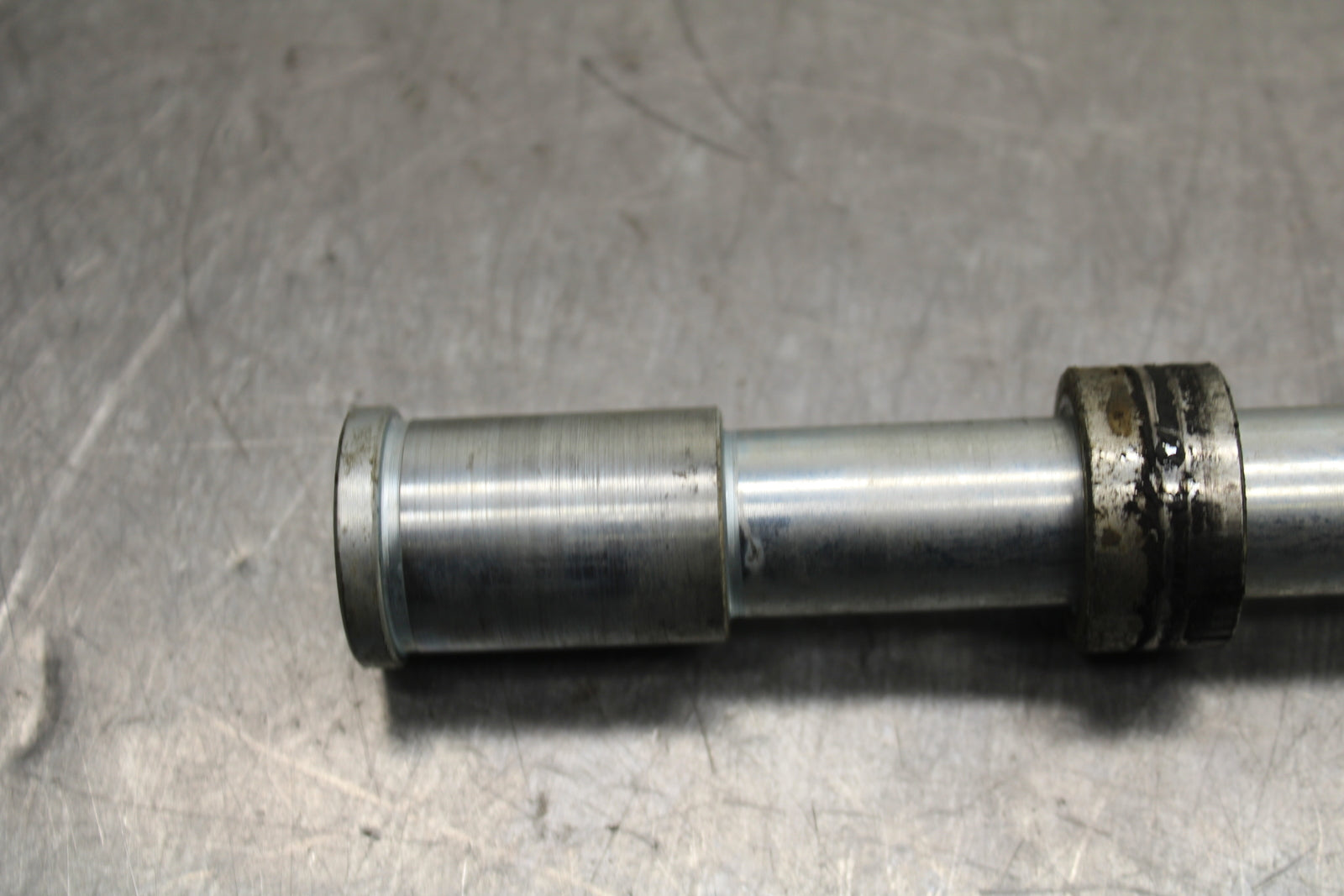 12-17 KAWASAKI NINJA 650 FRONT WHEEL RIM AXLE PIVOT BOLT BB129