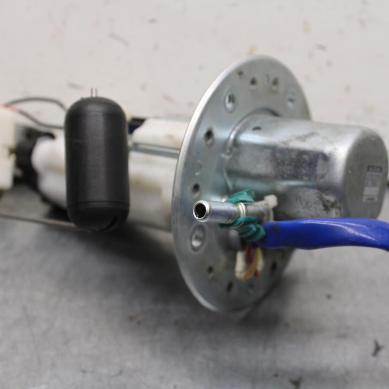 06-07 SUZUKI GSXR750 FUEL PUMP GAS PETROL SENDER UNIT 15100-01H00 BB645