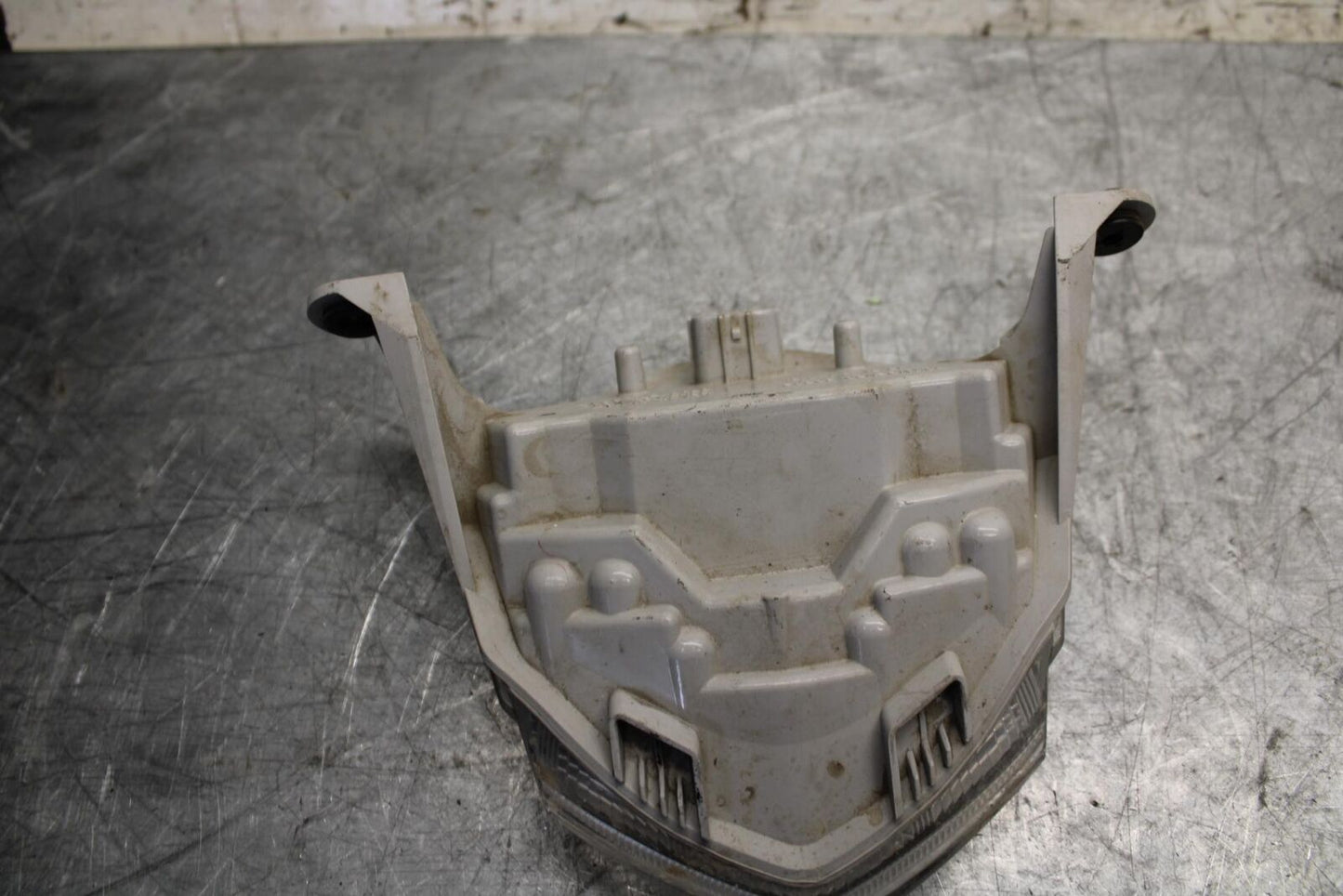 2012 Kawasaki Ninja ZX6R  REAR TAIL TAILLIGHT BACK BRAKE LIGHT 23025-0059  BB529