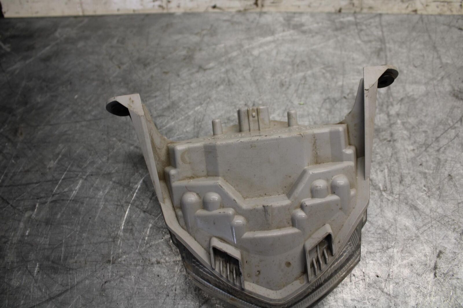 2012 Kawasaki Ninja ZX6R  REAR TAIL TAILLIGHT BACK BRAKE LIGHT 23025-0059  BB529