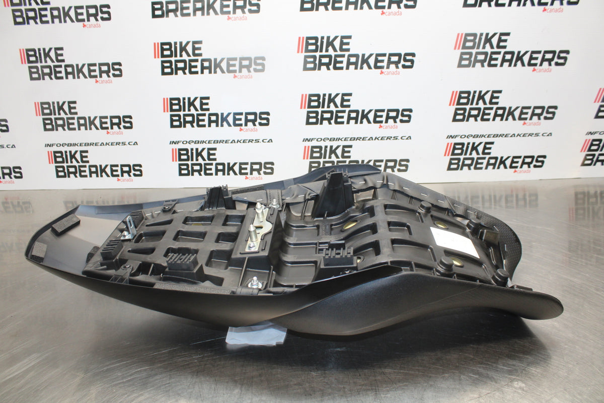 23-24 KAWASAKI NINJA ZX14R NEW TAKE OFF!! FRONT REAR SEAT SADDLE BB169