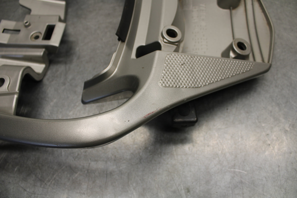 04-12 HONDA ST1300A PASSENGER REAR SEAT GRAB BAR HANDLE BB669