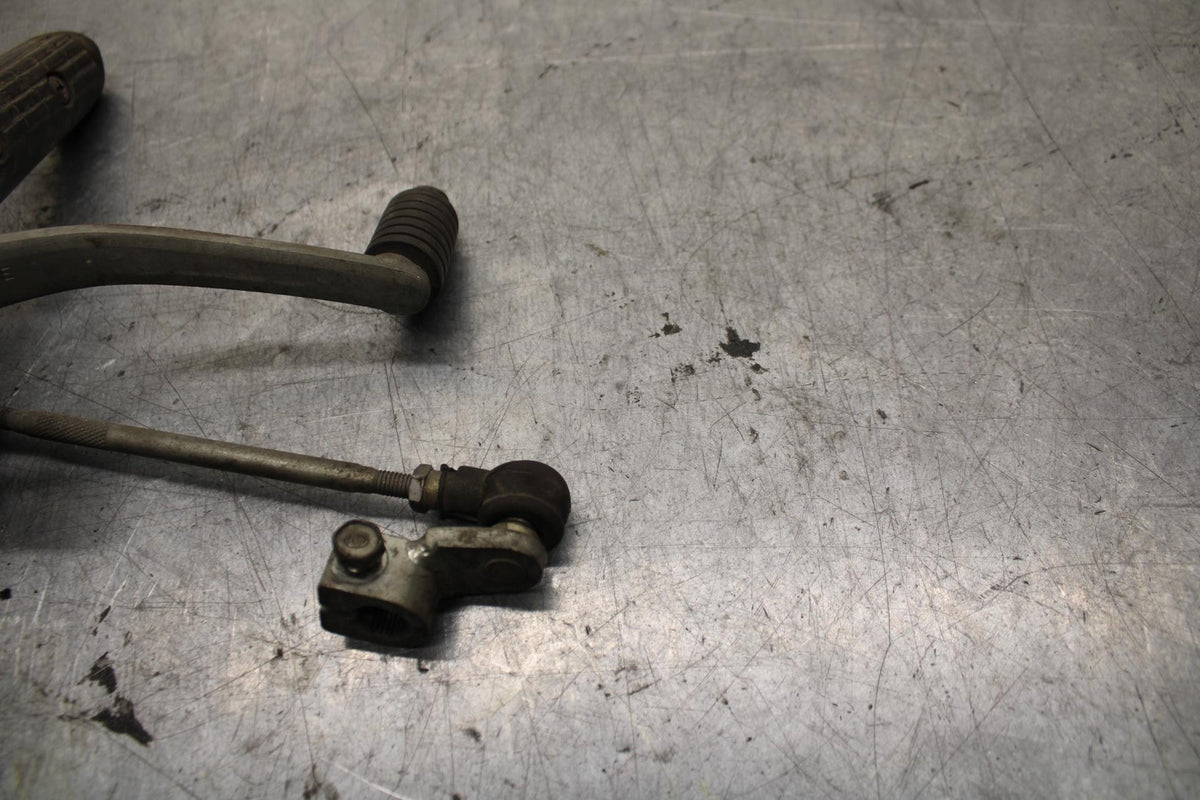 89-90 YAMAHA FZR600 LEFT REARSET REAR SET FOOT PEG W SHIFTER BB76