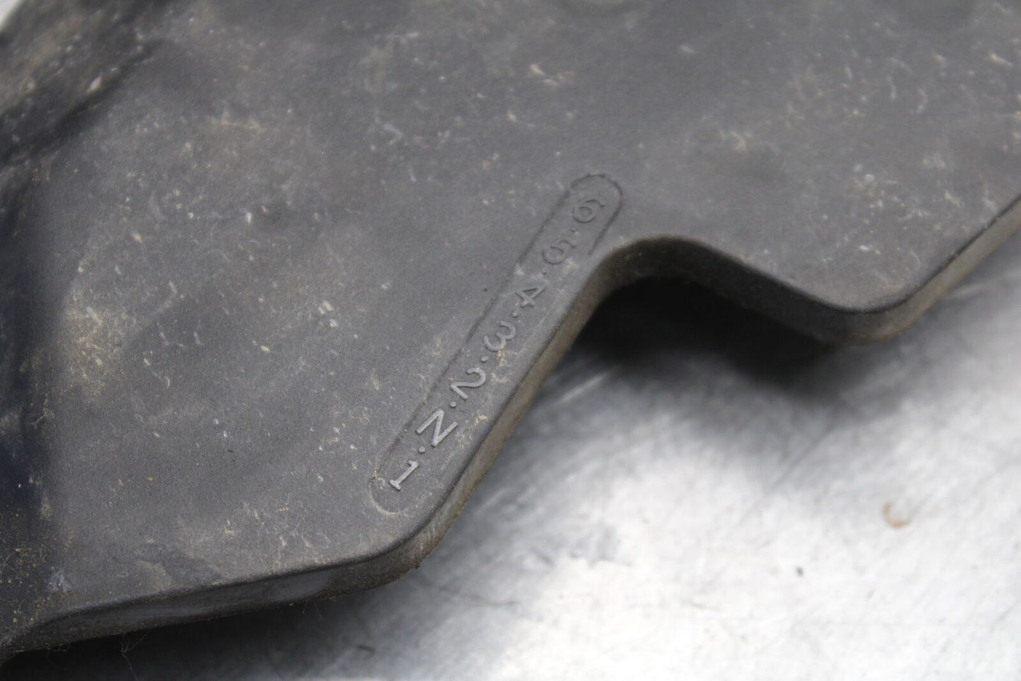05-06 HONDA CBR600RR ENGINE SPROCKET COVER BB655