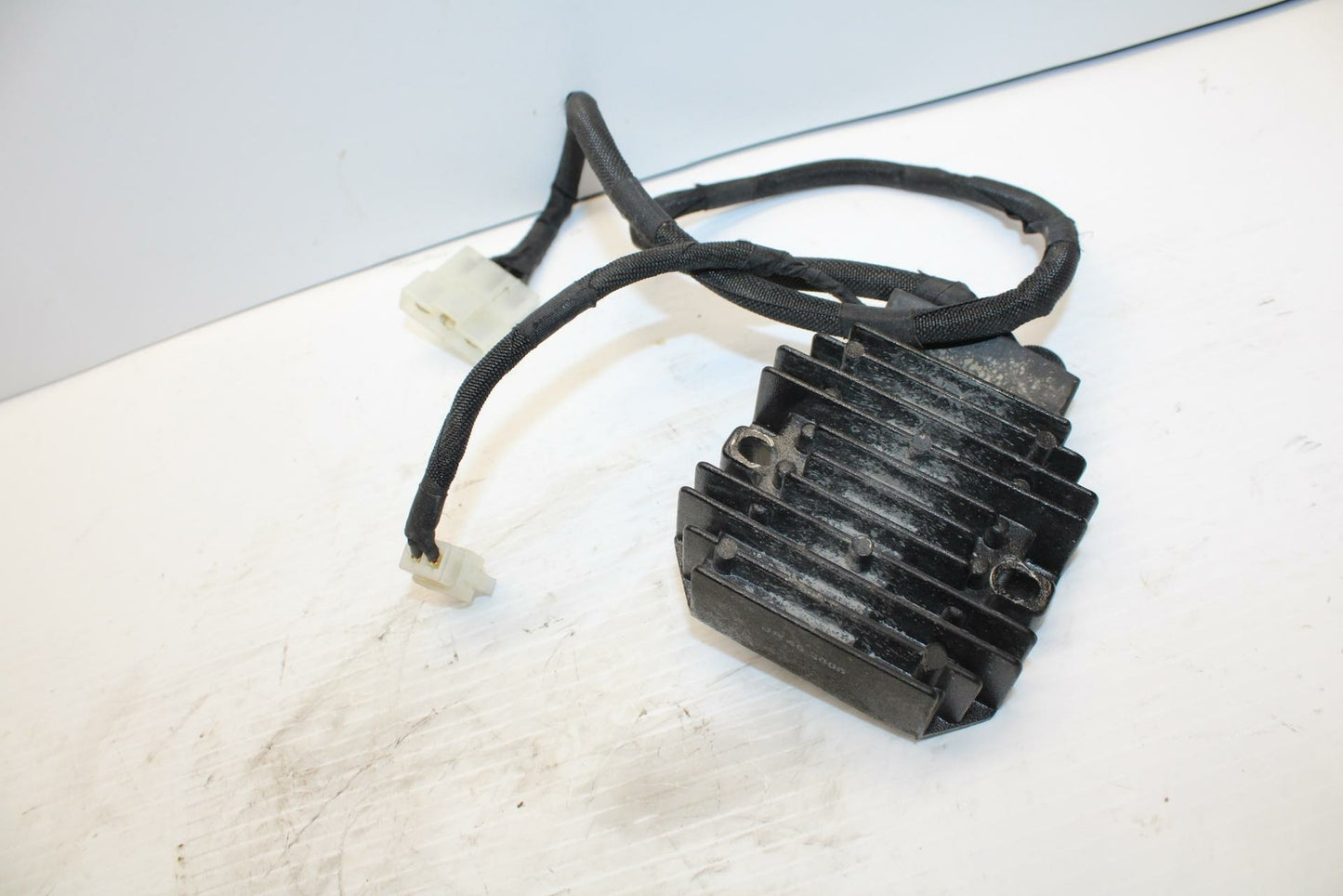 18-20 HUSQVARNA VITPILEN 401 RECTIFIER VOLTAGE REGULATOR BB248
